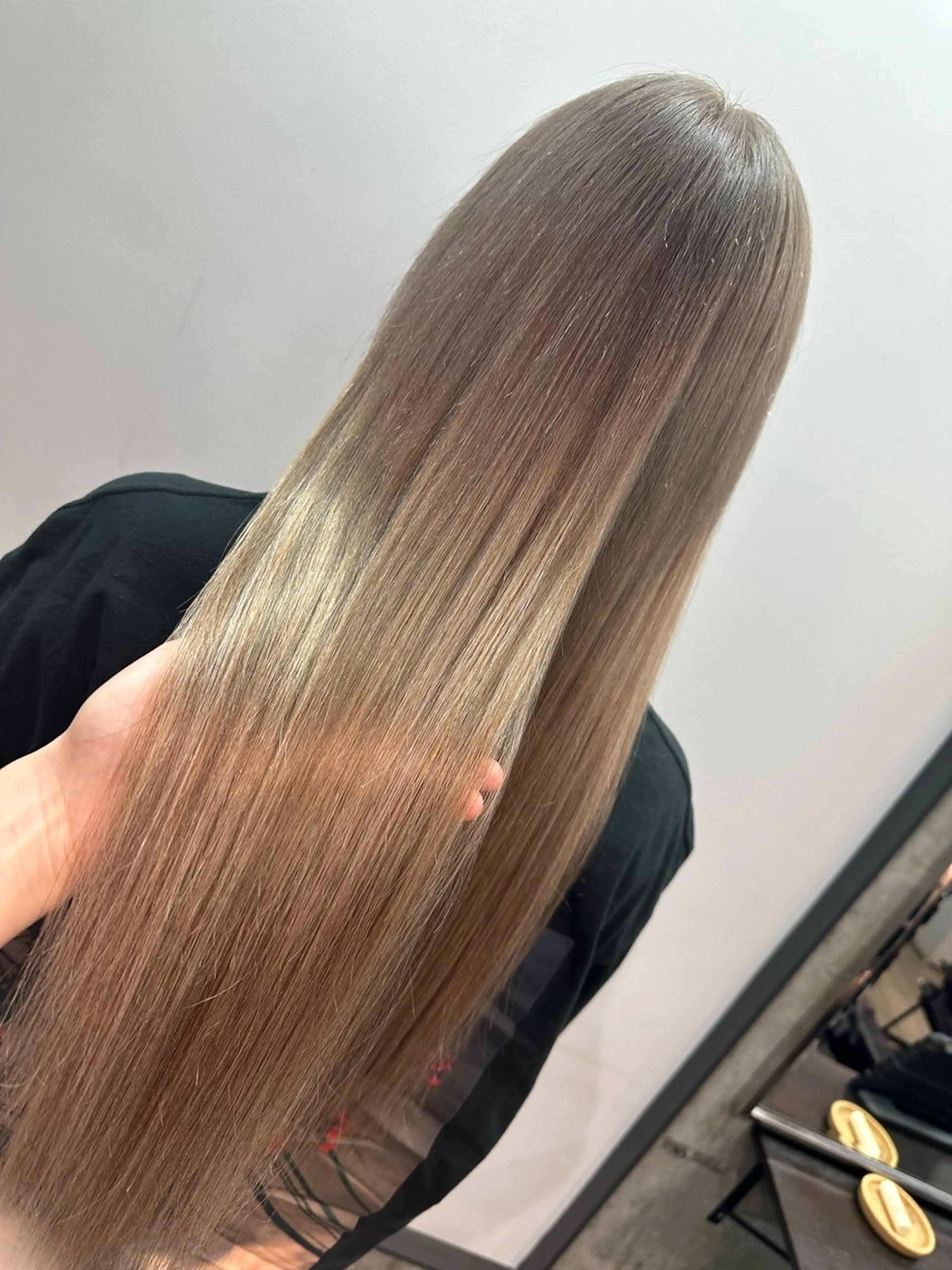 ロング エクステ 🫧シールエクステ/ 艶カラー🫧アサミ️のヘアスタイル