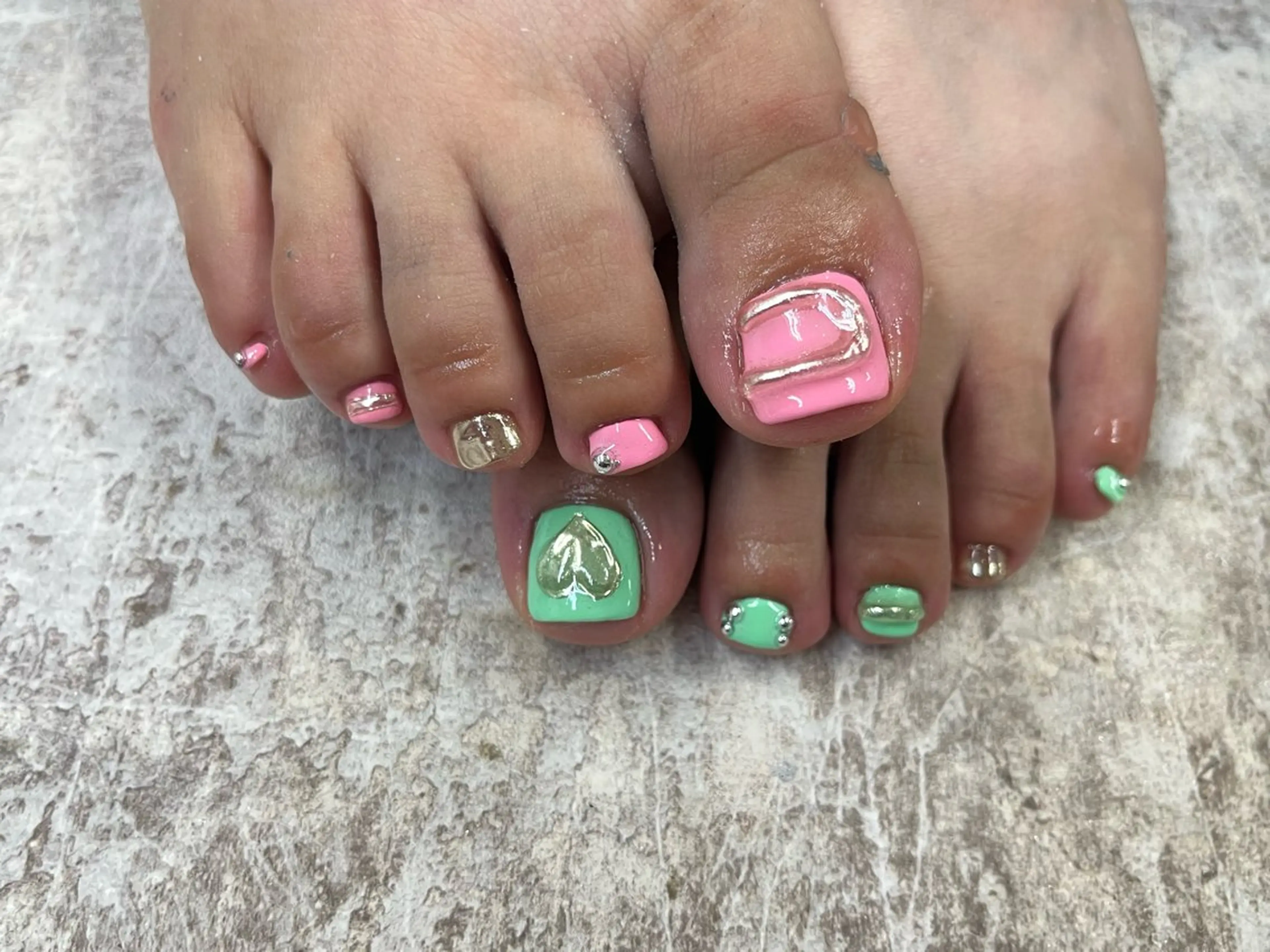 ネイル フットネイル Basic町田本店 Suzunaのネイルデザイン