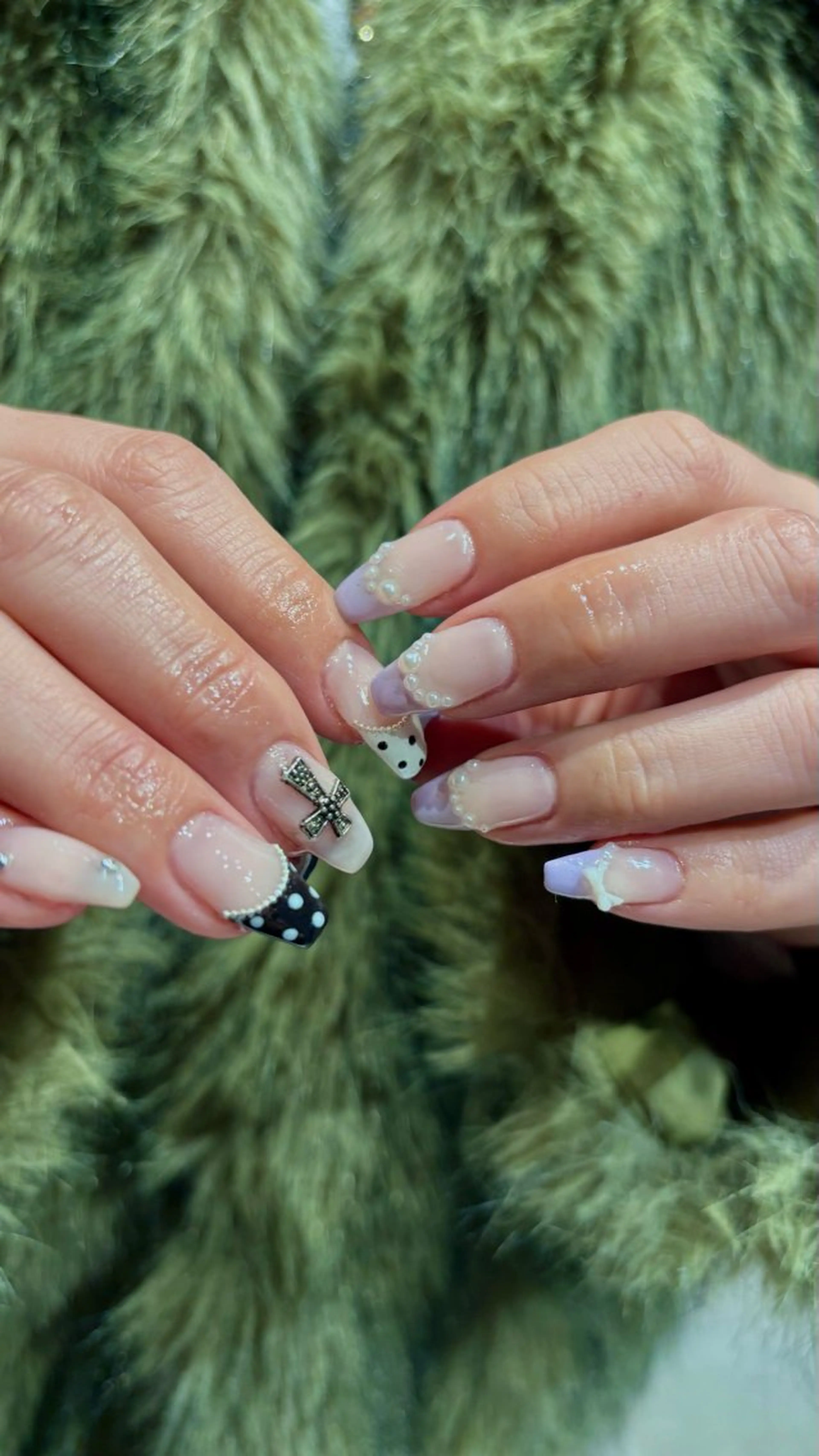 ネイル ハンドネイル ハイトーン/レイヤー nail 百咲💌のヘアスタイル