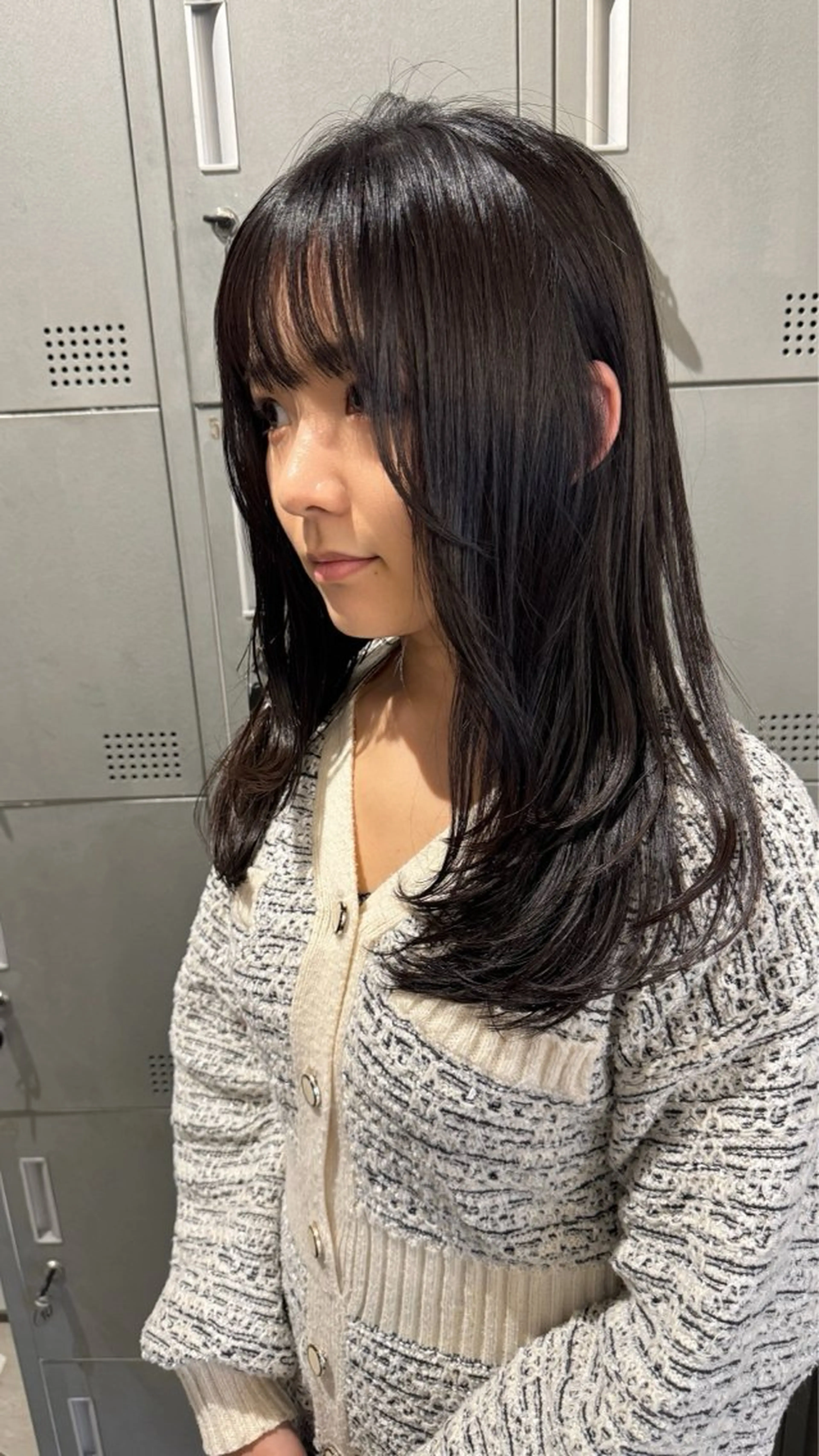 セミロング カット ヘアカラー 【天満1艶髪】潤艶/ 髪質改善🌹釣本竜哉のヘアスタイル