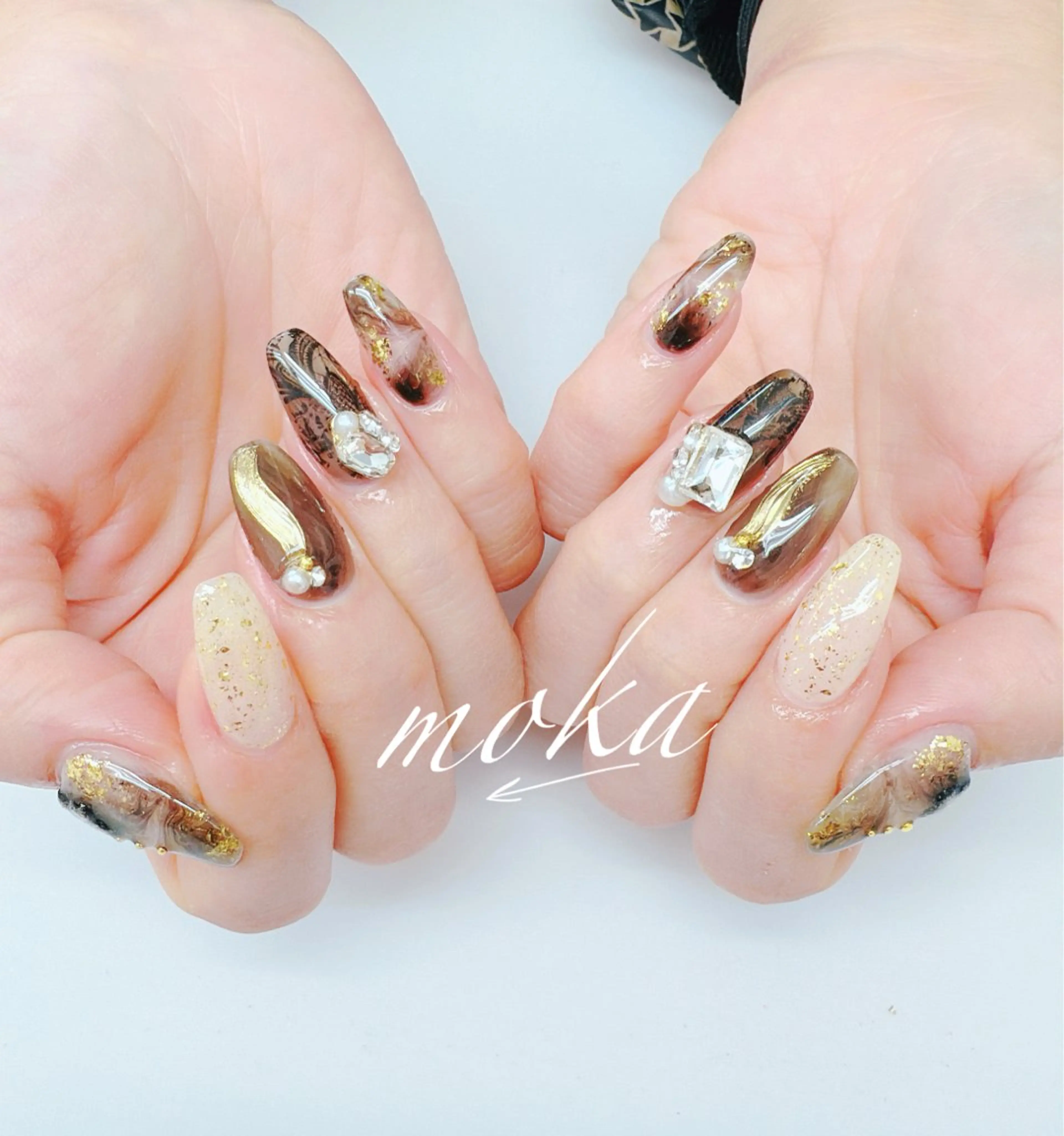ネイル 胡蝶蘭レディースサロ ンNailMOKAのネイルデザイン