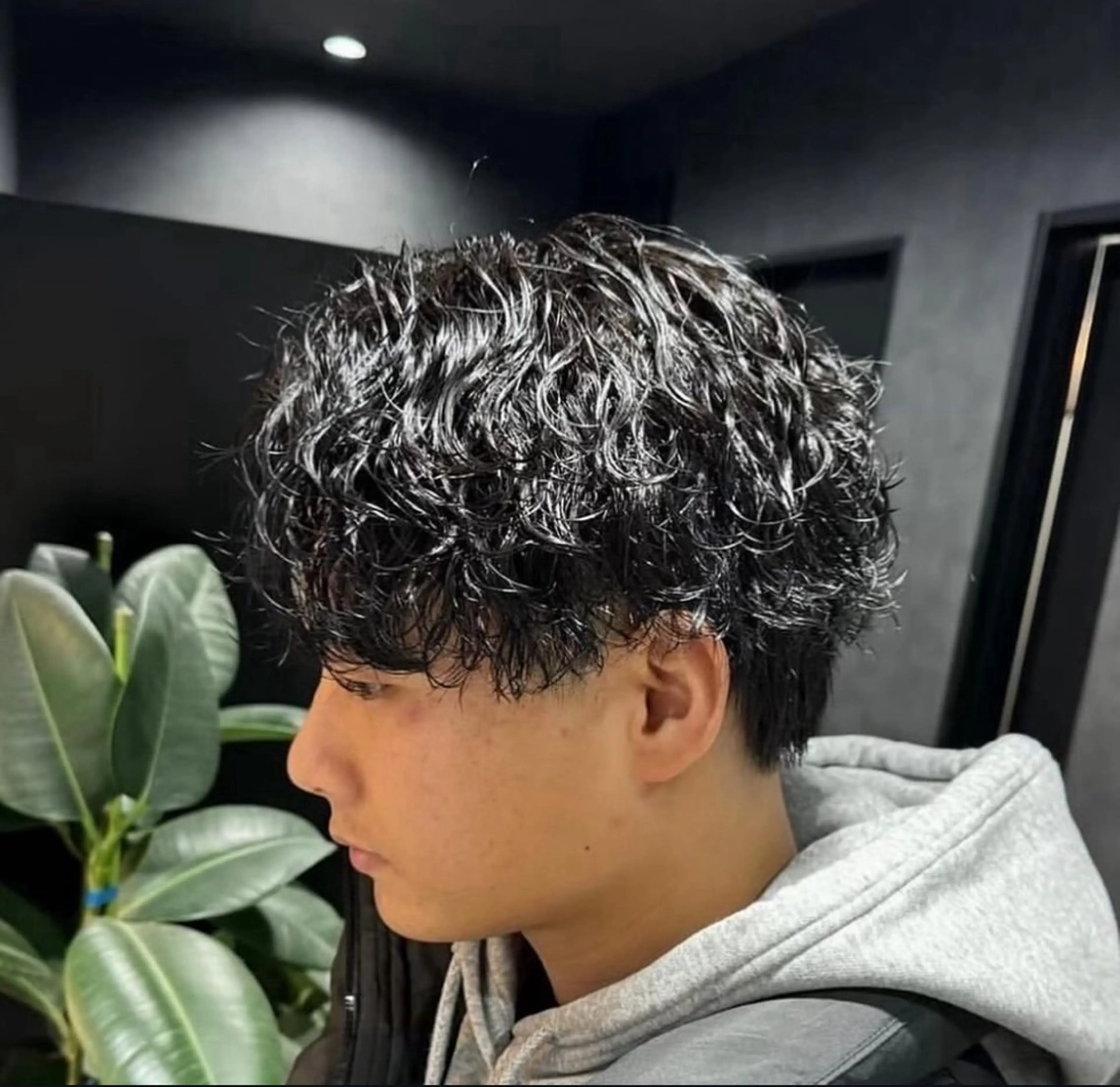 ショート パーマ メンズ 🖤Ayumi🖤 メンズ特化❤️‍🔥のヘアスタイル