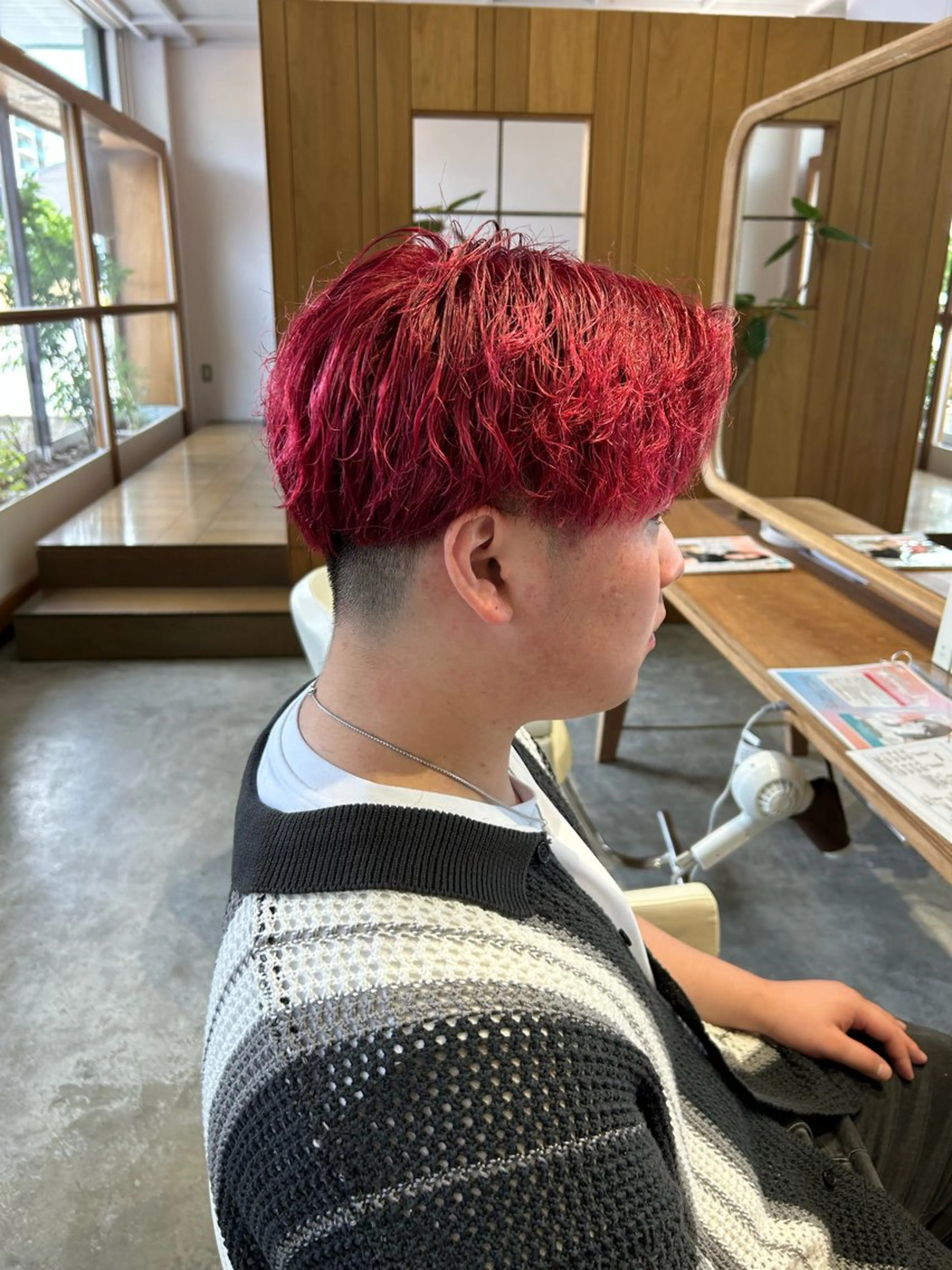 ショート カラー メンズ フェードカット スパイキーショート デザインカラー レッドカラー ショートヘア カット ヘアカラー fulam所属・佐藤悠生/郡山 メンズパーマ.カットのヘアスタイル