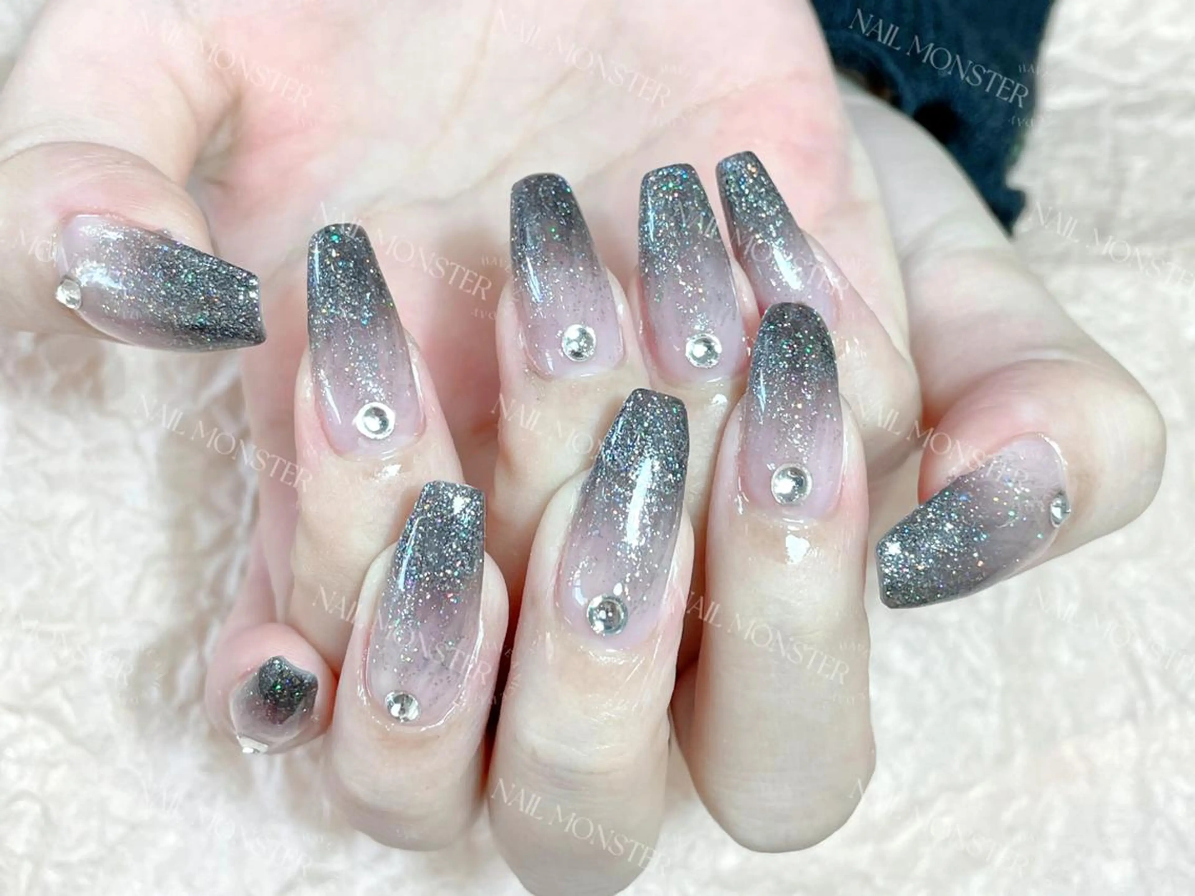 ネイル グラデーション ラメ(グリッター) ラメグラデーション スカルプネイル YUKI_ Monster💟のネイルデザイン