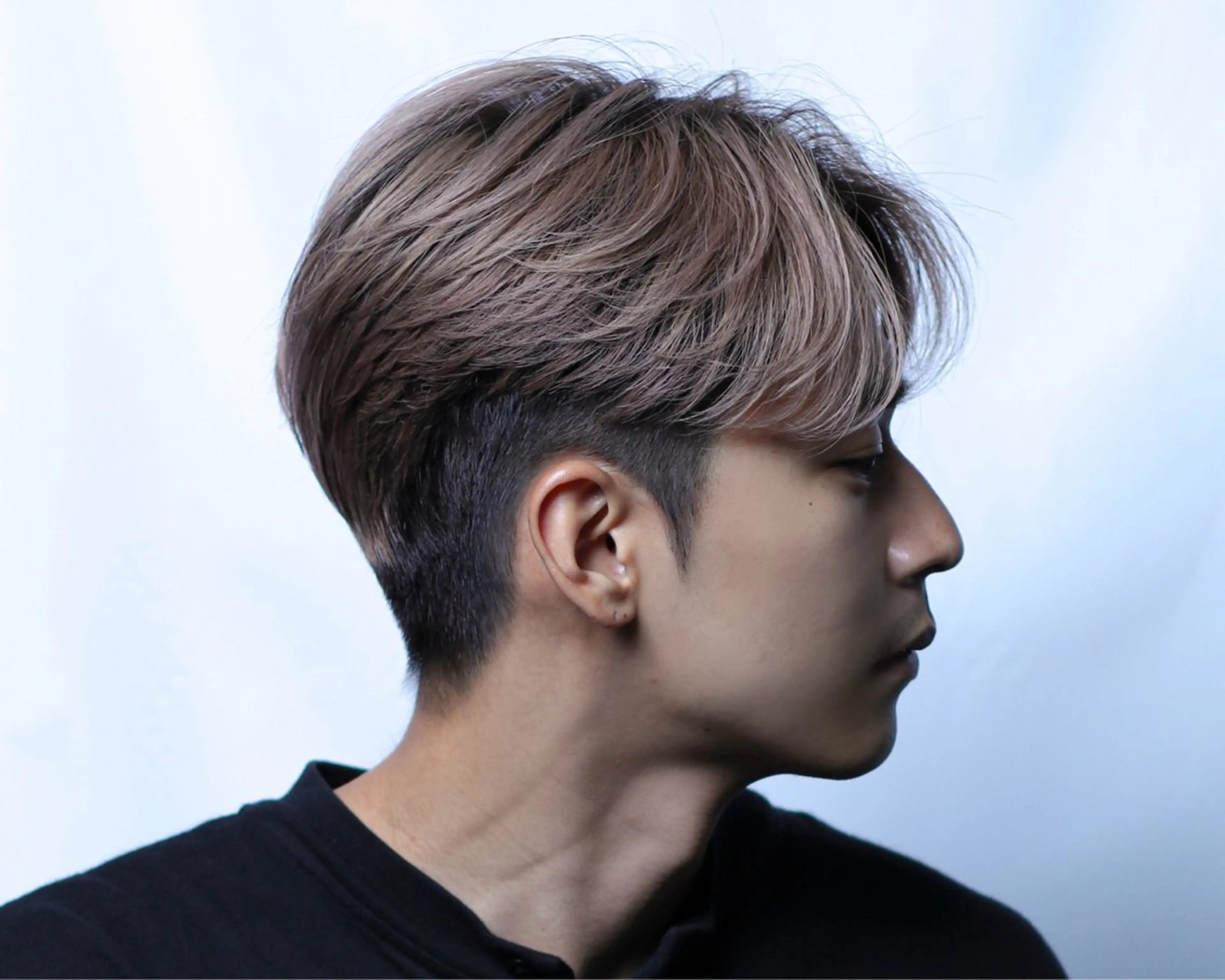 ショート カラー メンズ メンズブリーチ ブリーチ グレージュ カット ヘアカラー ヘアセット I-LAND 【アイランド】所属・【メンズパーマ】 I-LANDのヘアスタイル