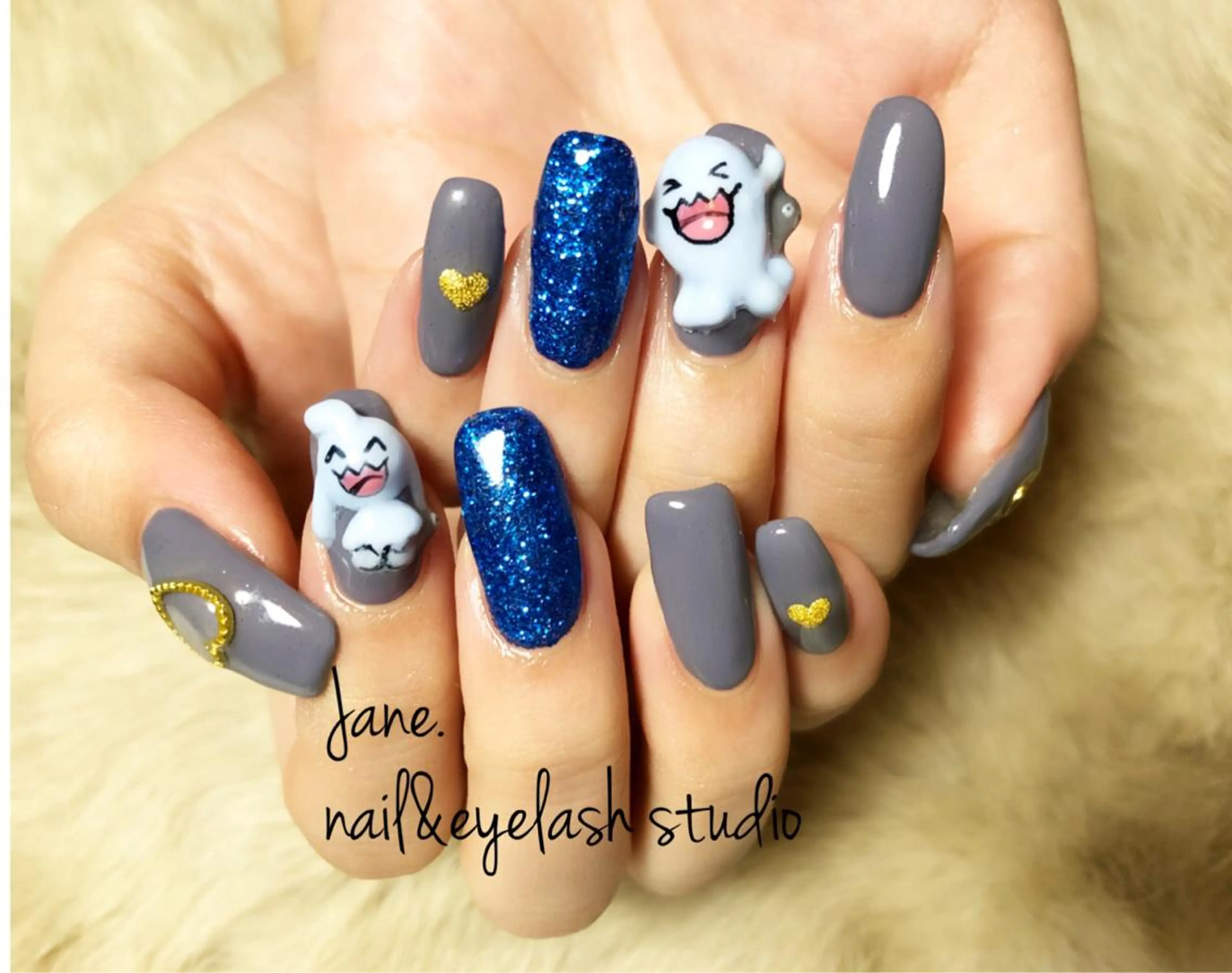 ネイル Yakko pas á pasのネイルデザイン