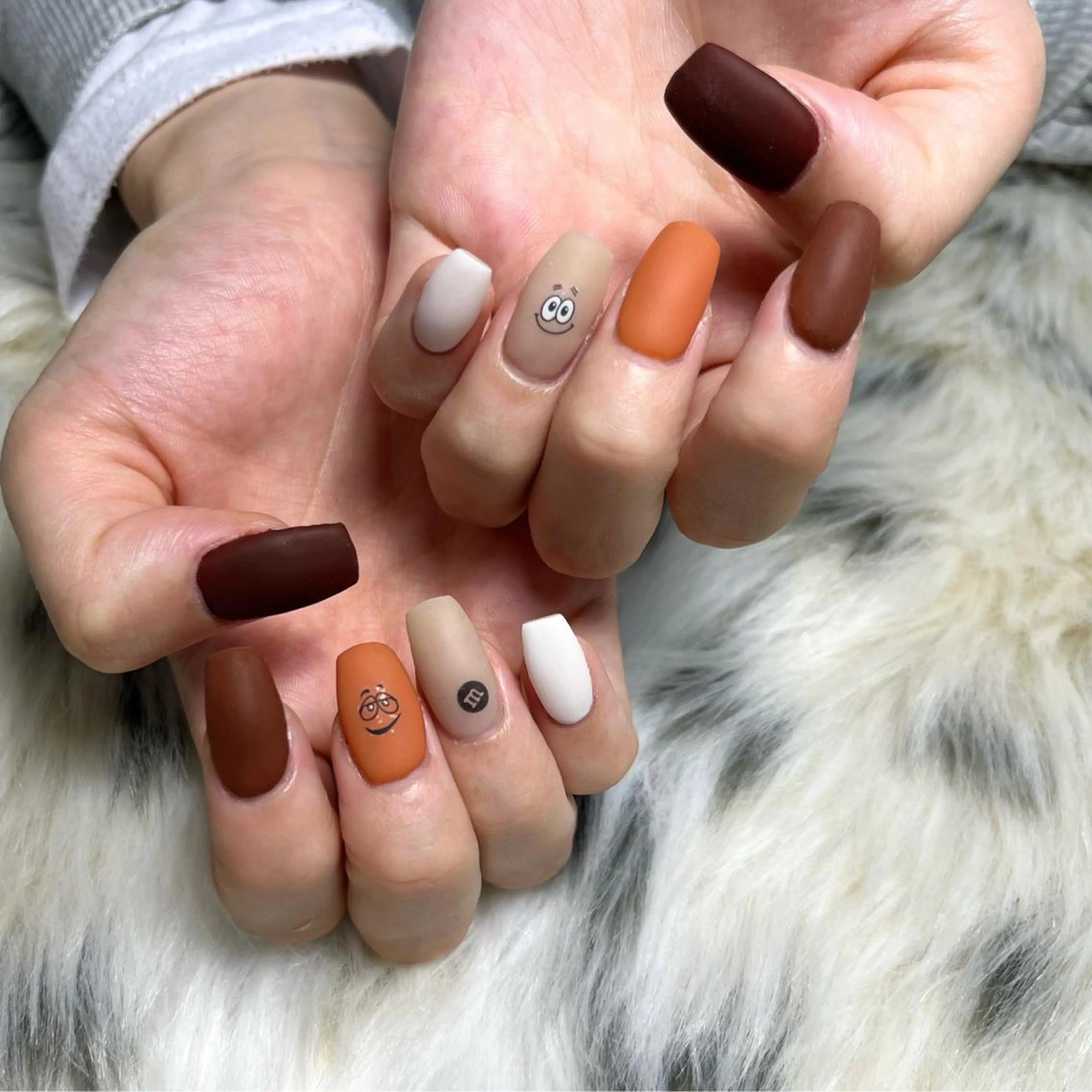 ネイル Laki nailのネイルデザイン