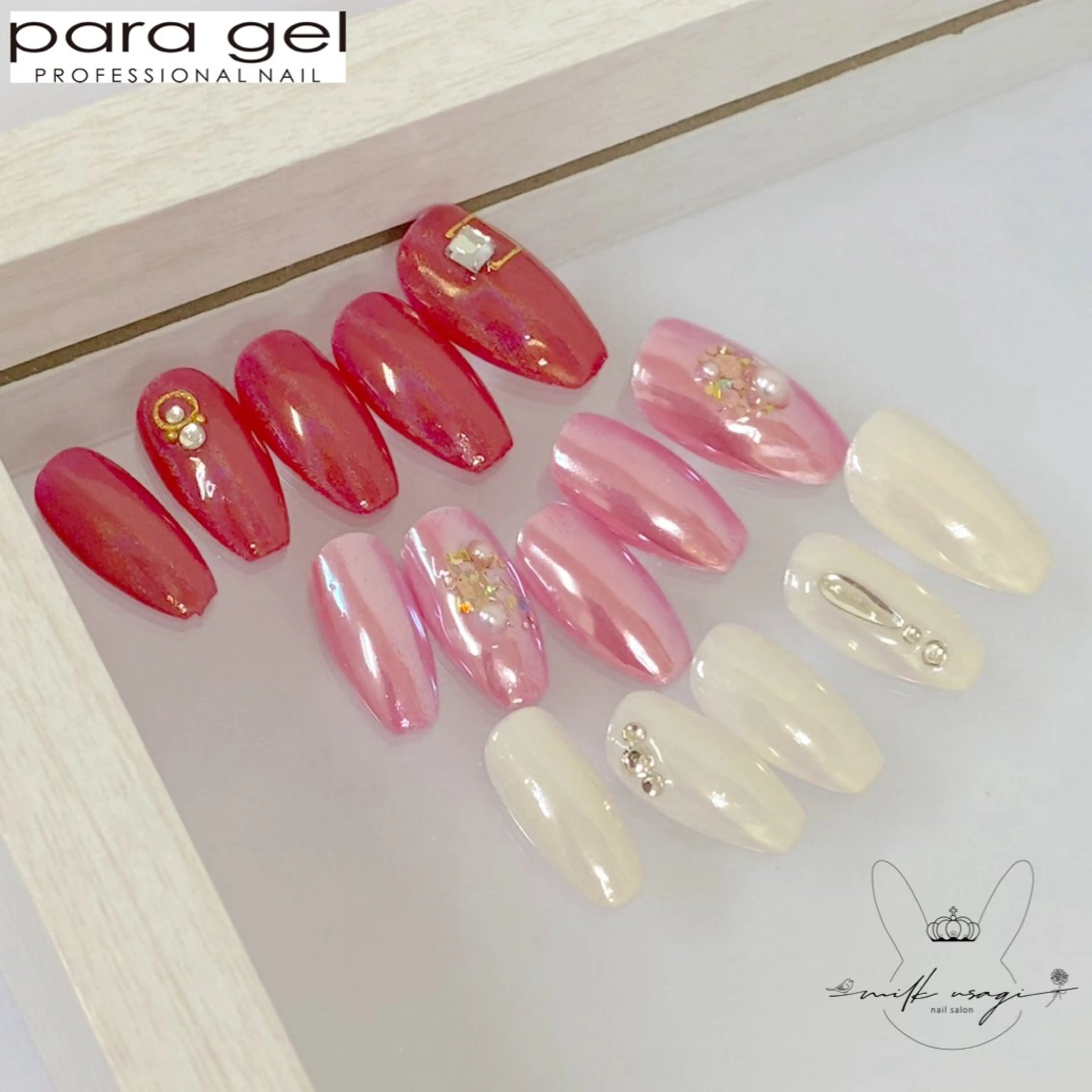 ネイル オーロラネイル ジェルネイル ミラーネイル パラジェル パラジェル専門店　認定サロンMILK USAGI三宮店所属・石堂 香のネイルデザイン