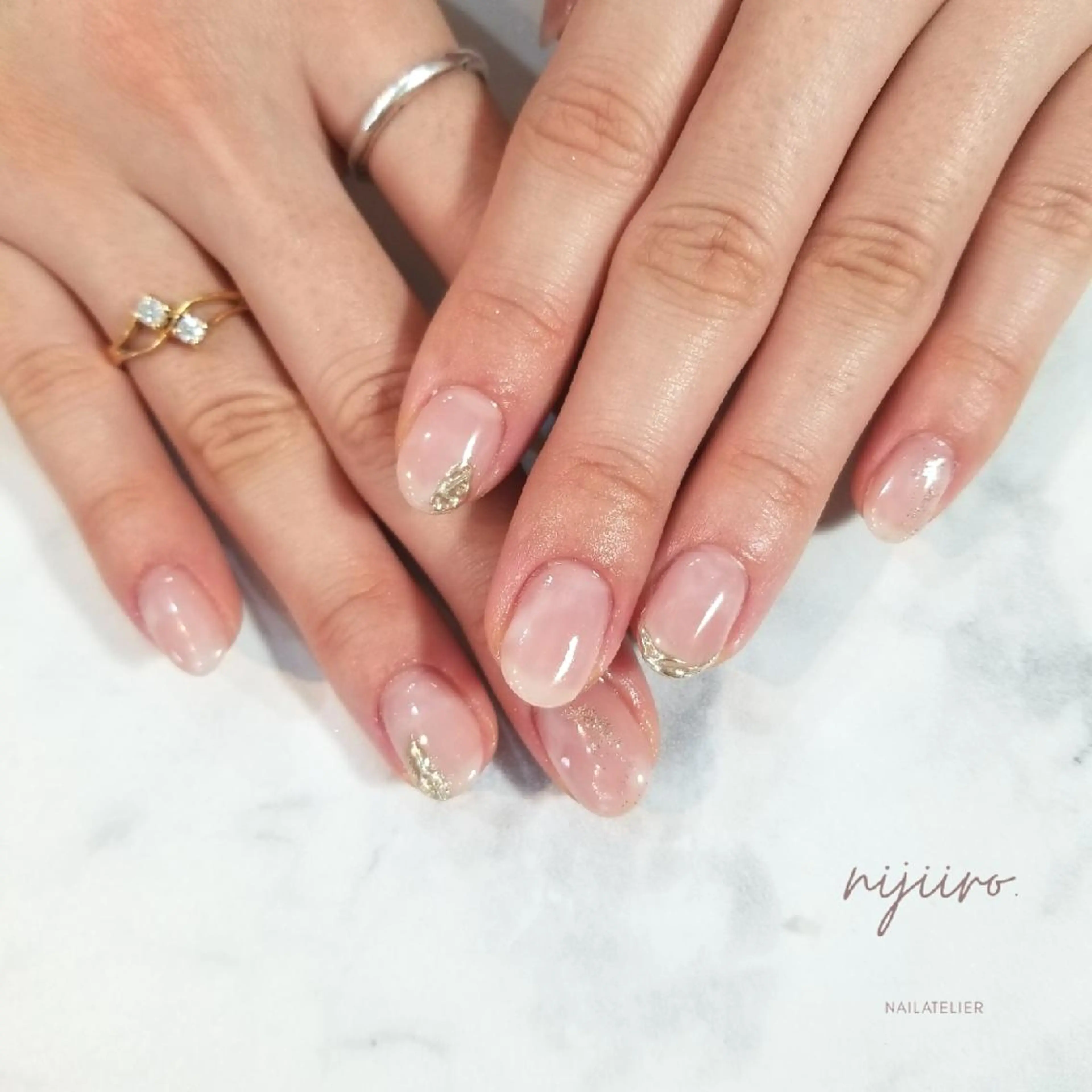 ネイル ニュアンスネイル シンプルネイル ハンドネイル nailatelier nijiiro.所属・nijiiro🌈 サトウのネイルデザイン