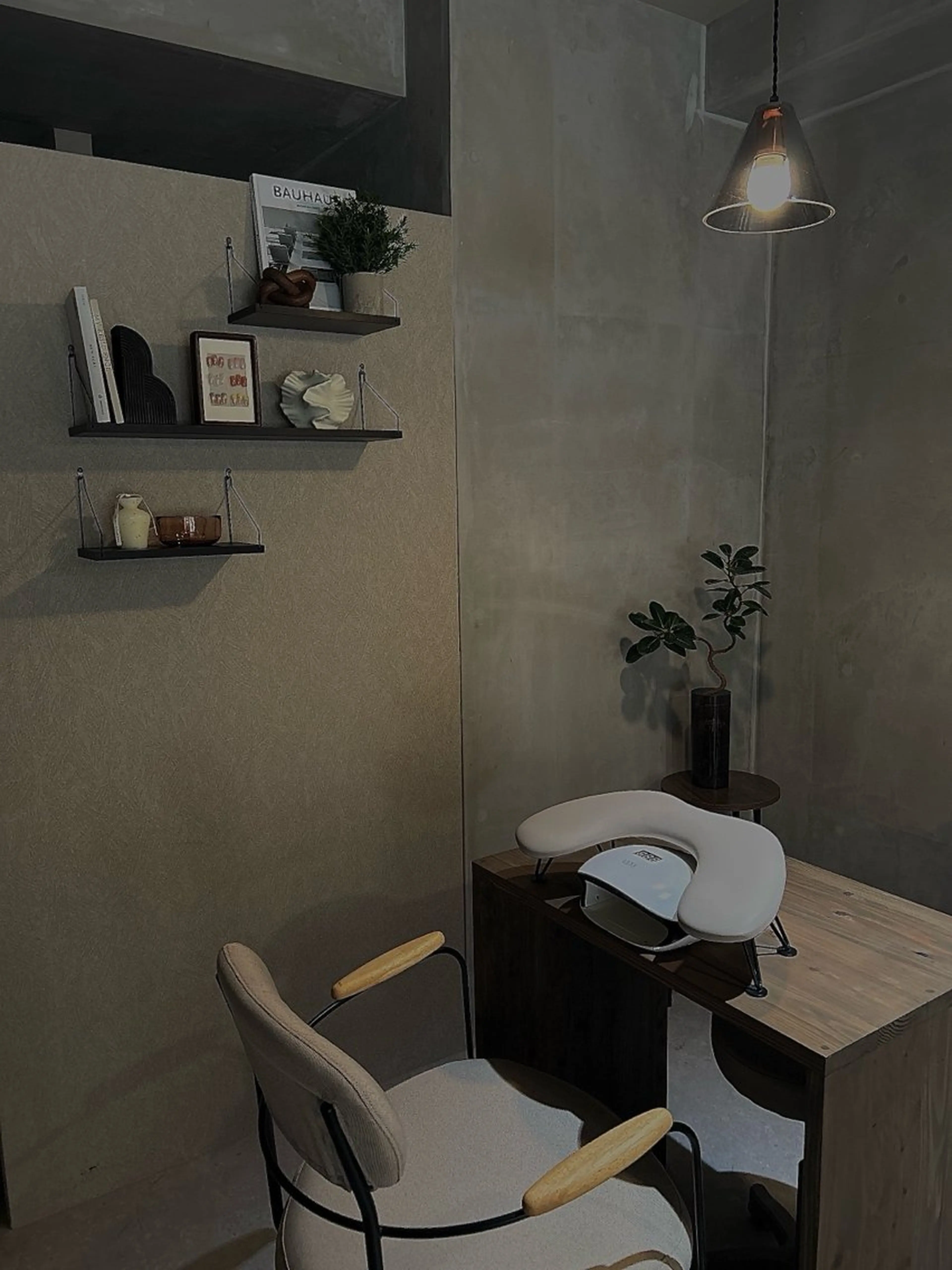 ネイル Luti所属・✳︎new open ケア/パラジェルのネイルデザイン