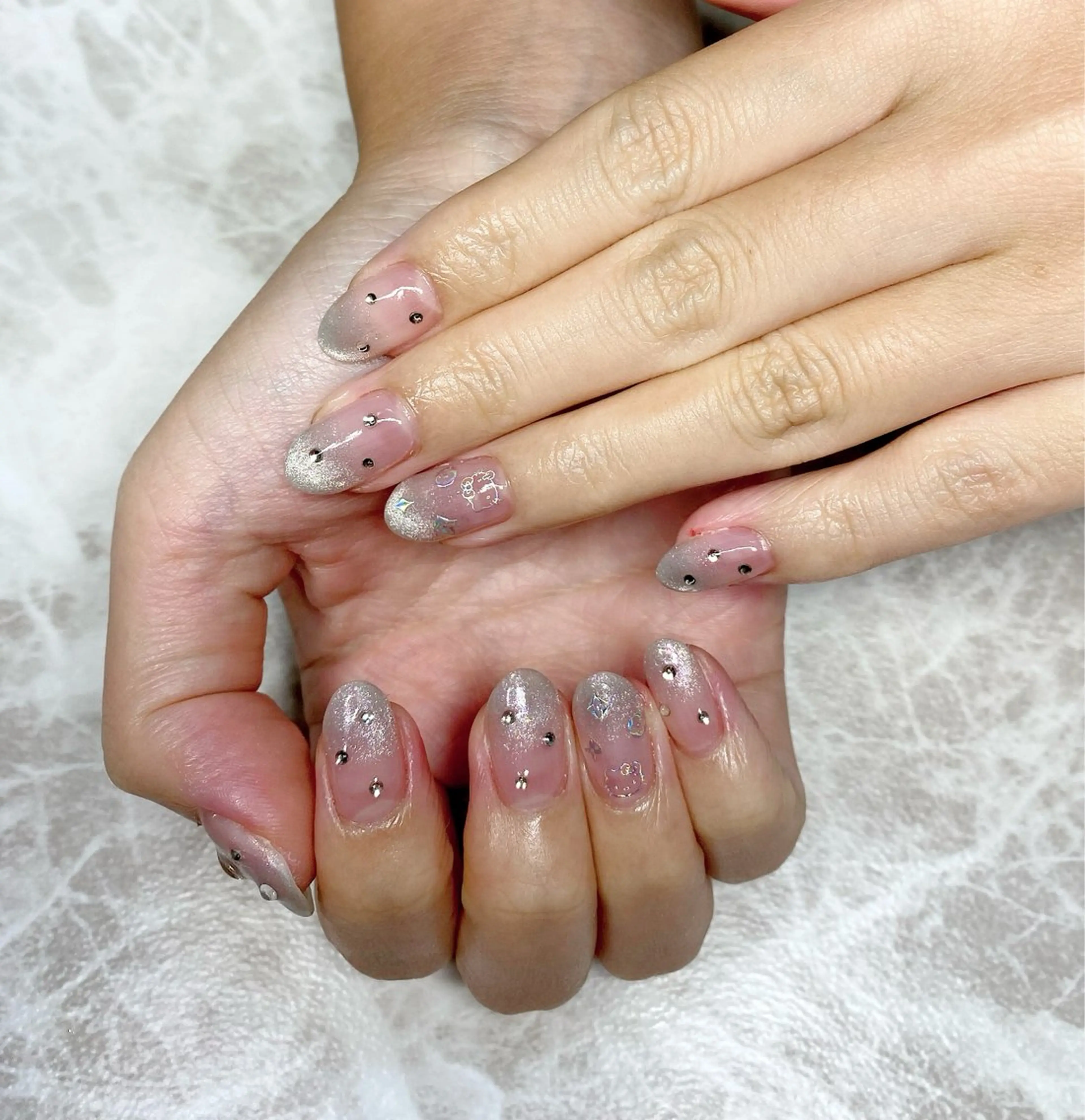 ネイル ハンドネイル ゆぴねいる所属・ゆぴねいる yupinailのネイルデザイン