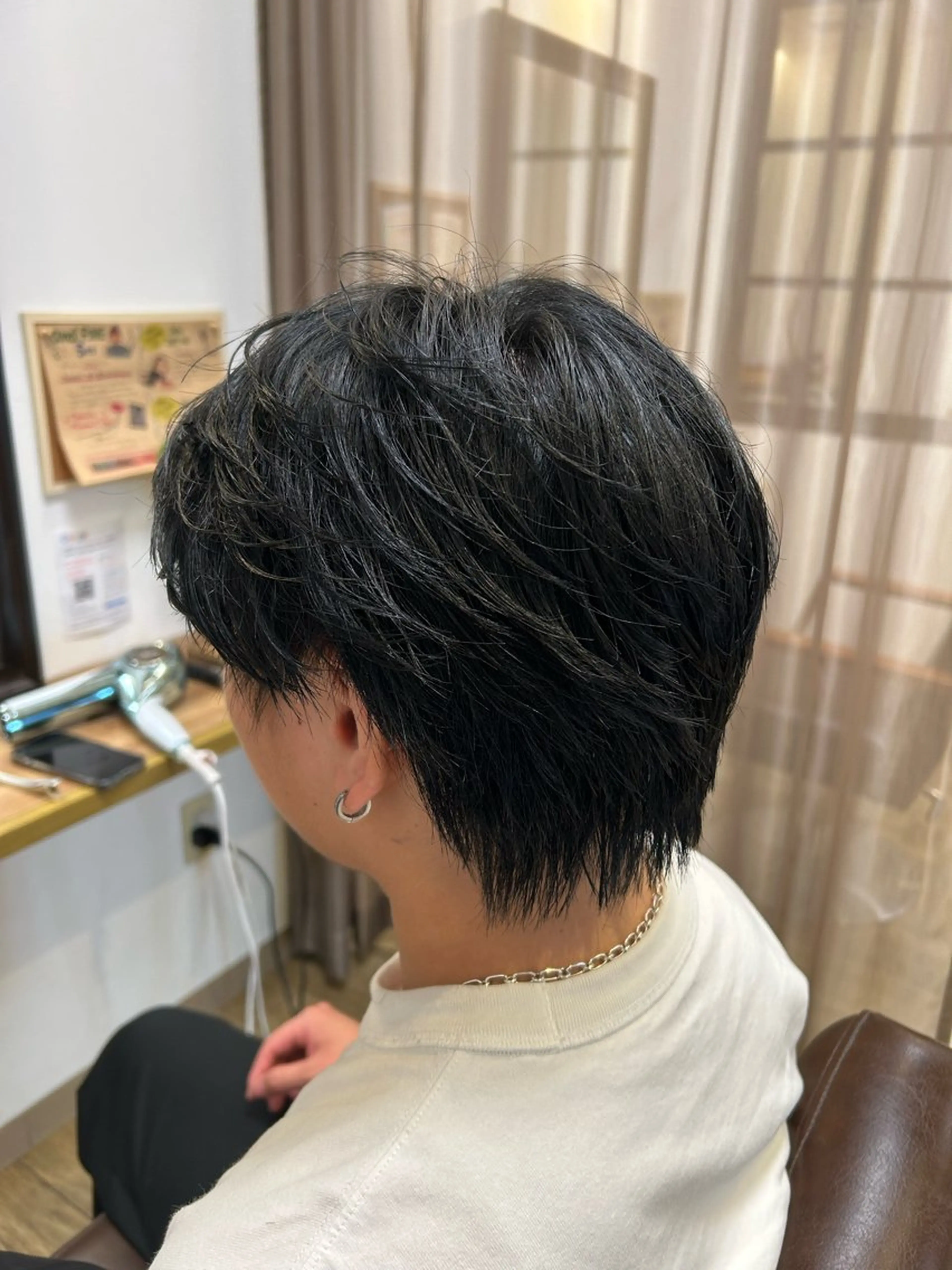 ショート 安友 楓真のヘアスタイル