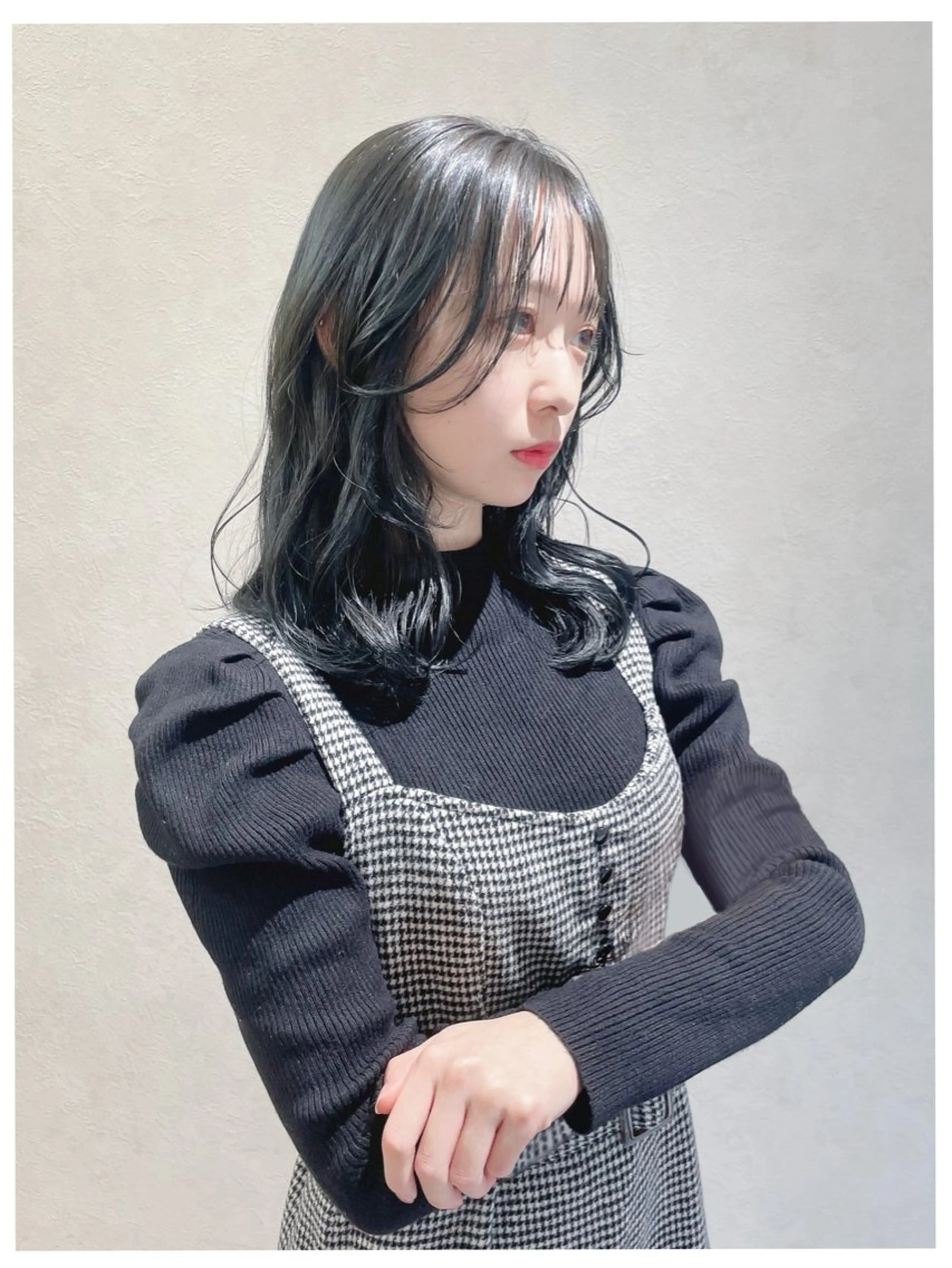 ミディアム カラー FRAME spa&hair room博多店【フレーム】所属・髪質改善｜顔周り｜博 多｜川上智也のヘアスタイル