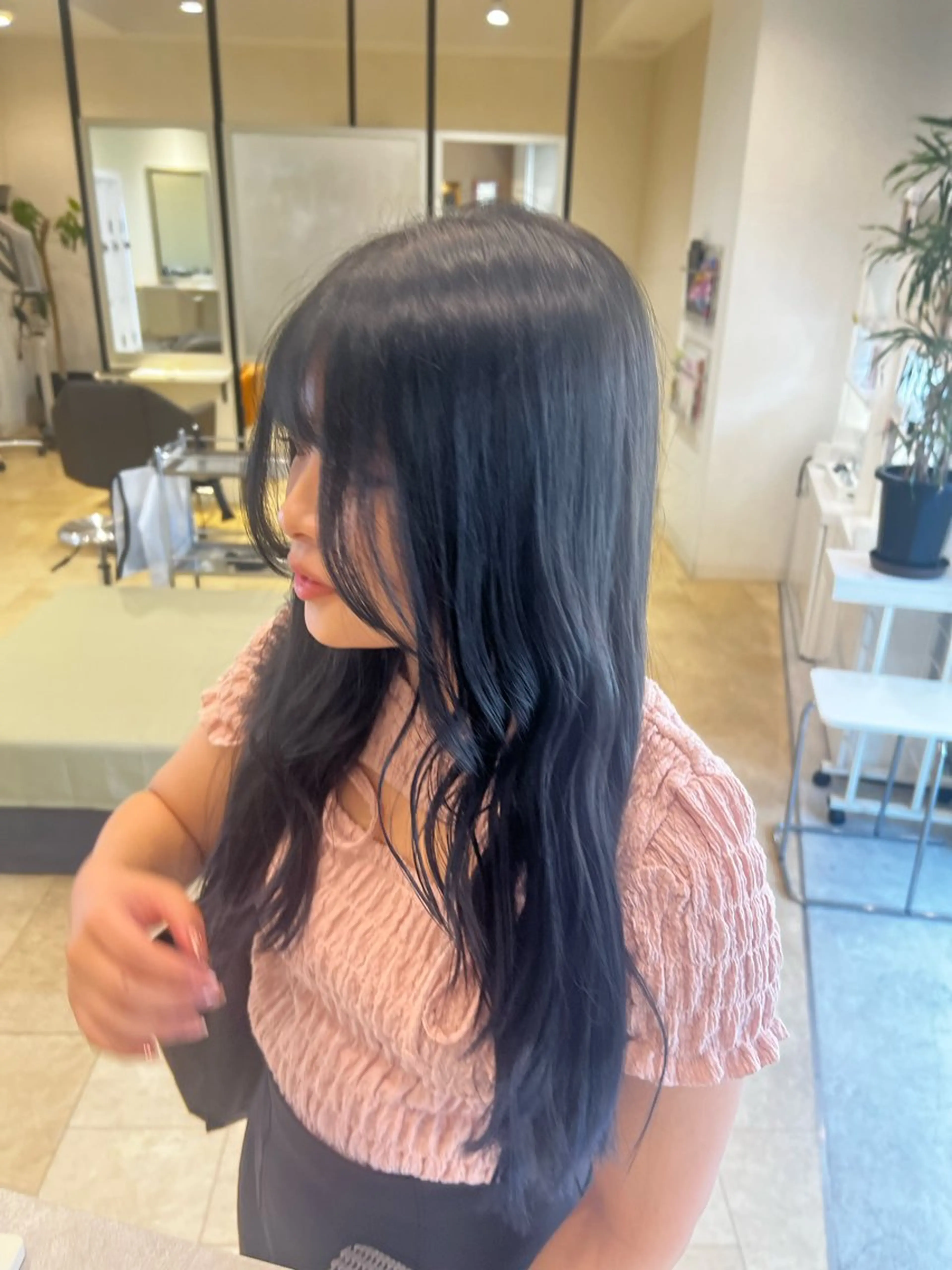 セミロング ヘアカラー トリートメント hina/トレンド スタイルNo.1🎀のヘアスタイル