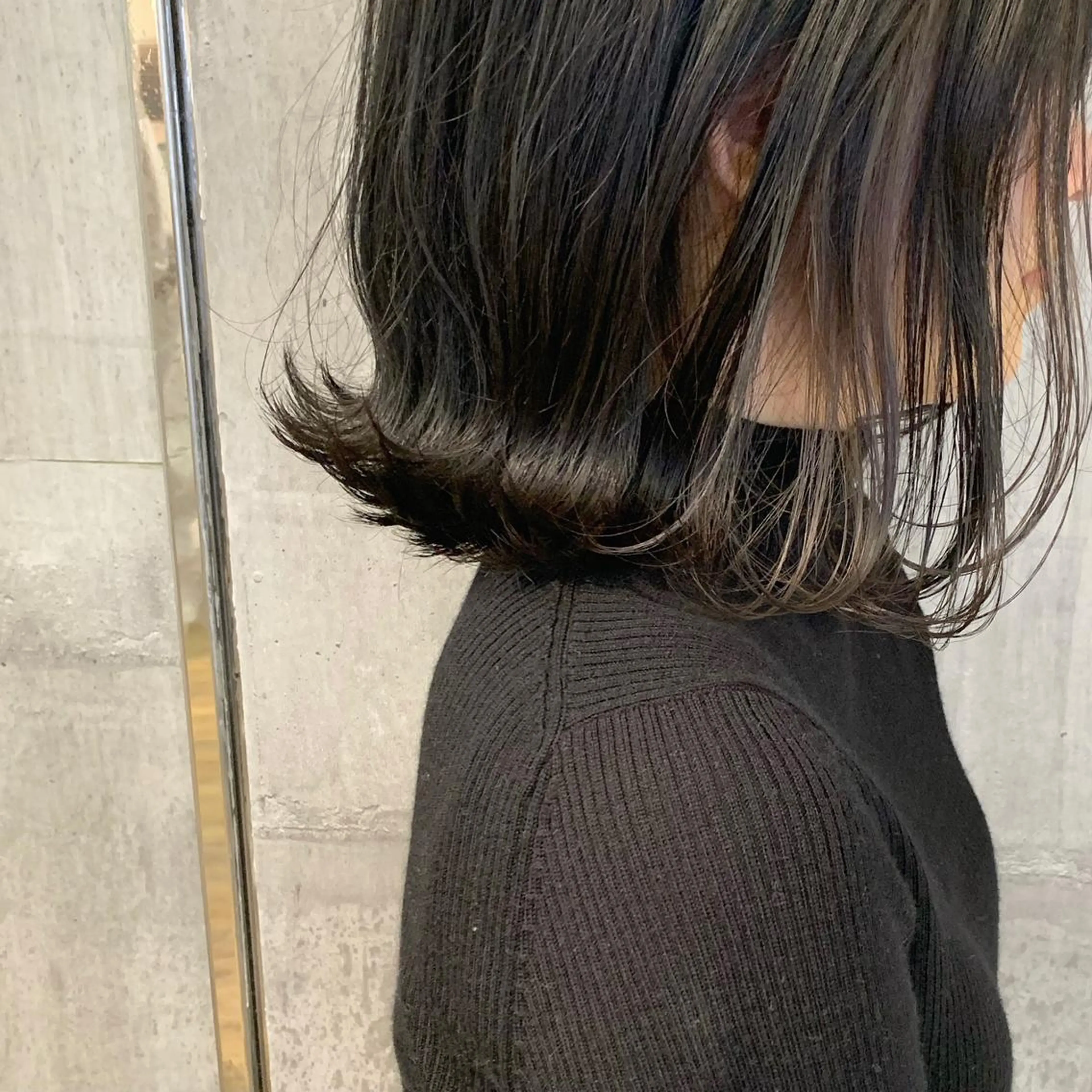 ミディアム カラー ベージュカラー ホワイトベージュ ﾊｲﾄｰﾝ/ｼｮｰﾄ 村上淳乃🐥のヘアスタイル