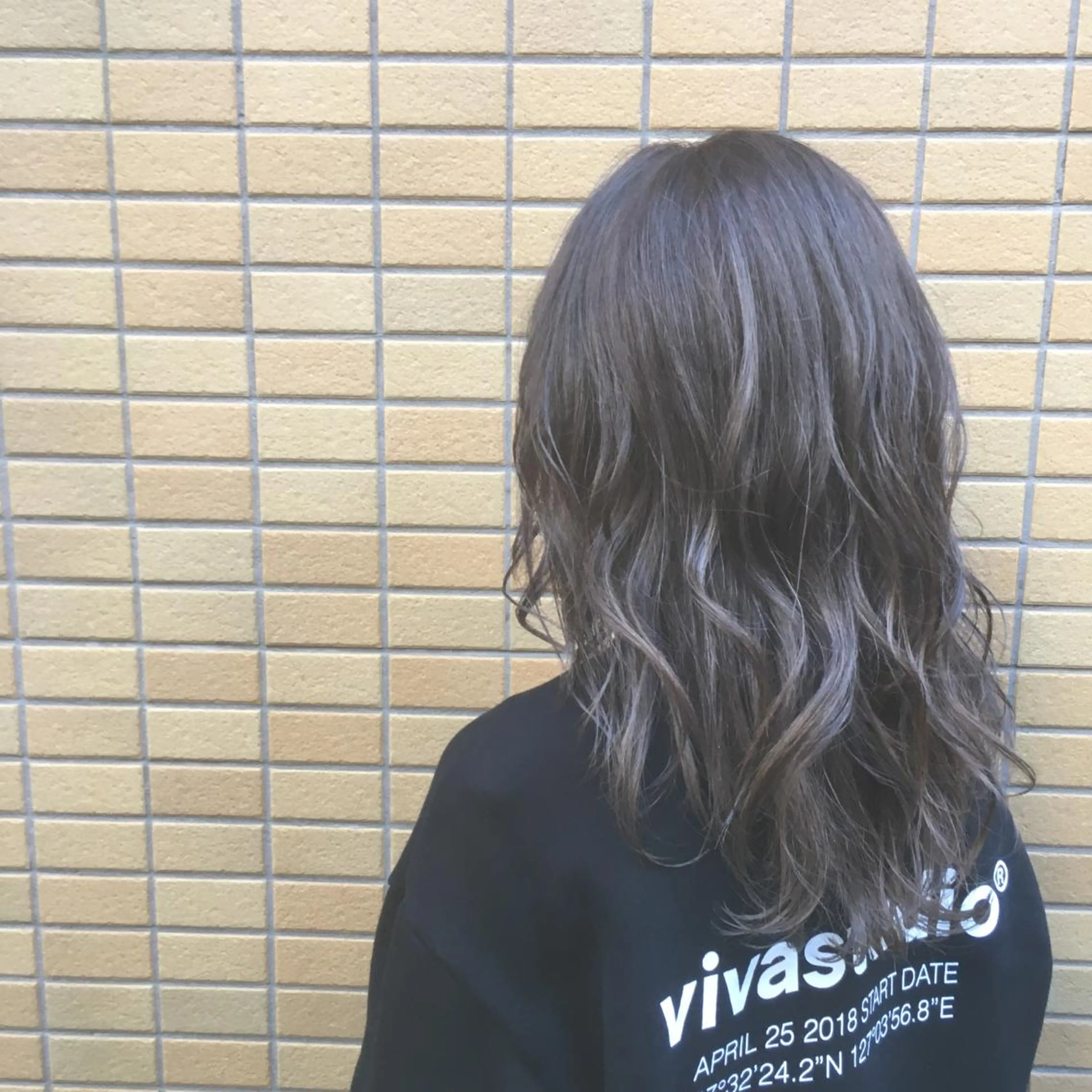 セミロング カラー カット ヘアカラー トリートメント しのはら まどかのヘアスタイル