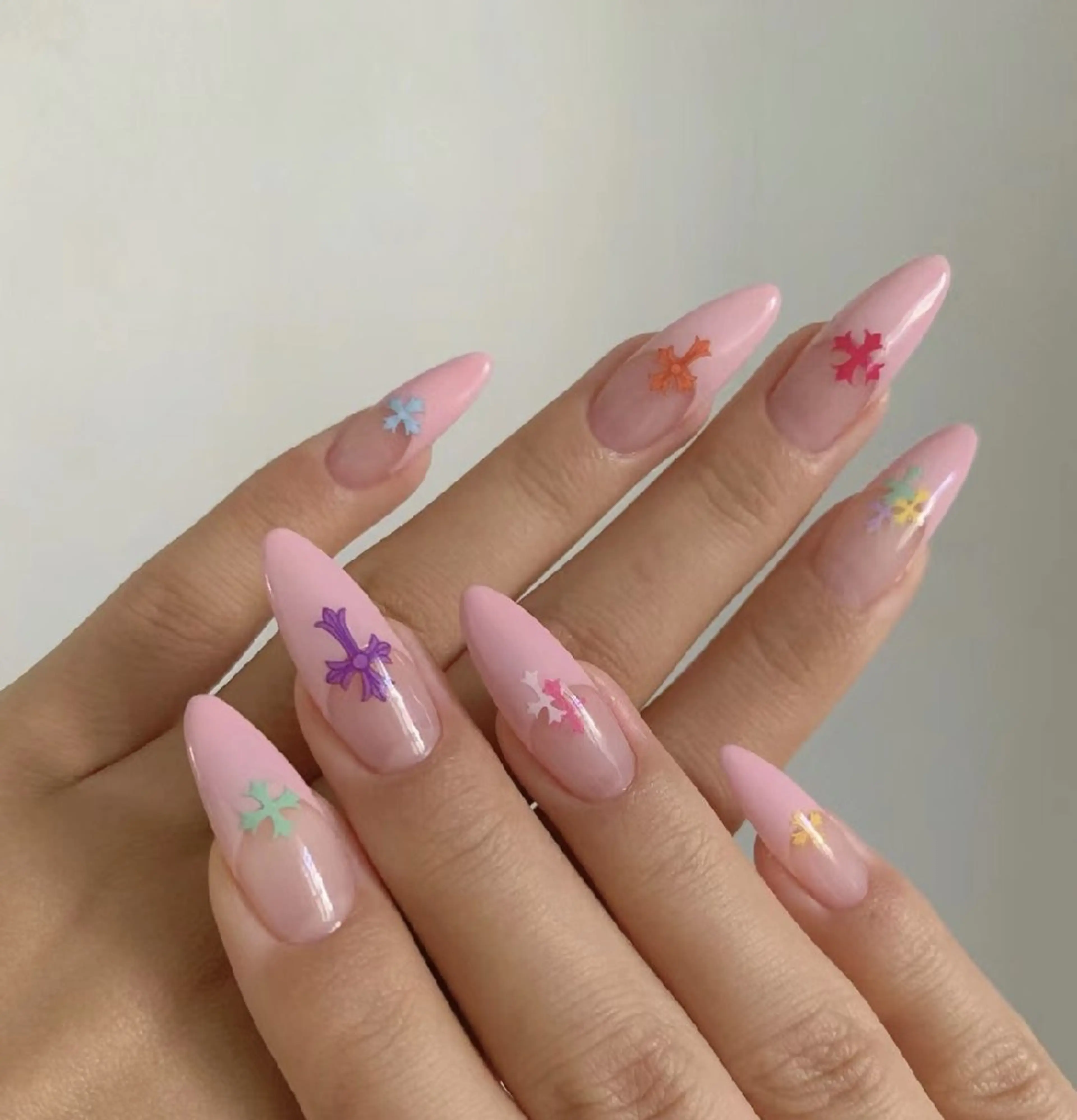 ネイル クリアネイル フラッシュネイル フットネイル フレンチネイル ジェルネイル ハンドネイル UM Nail Salonのネイルデザイン