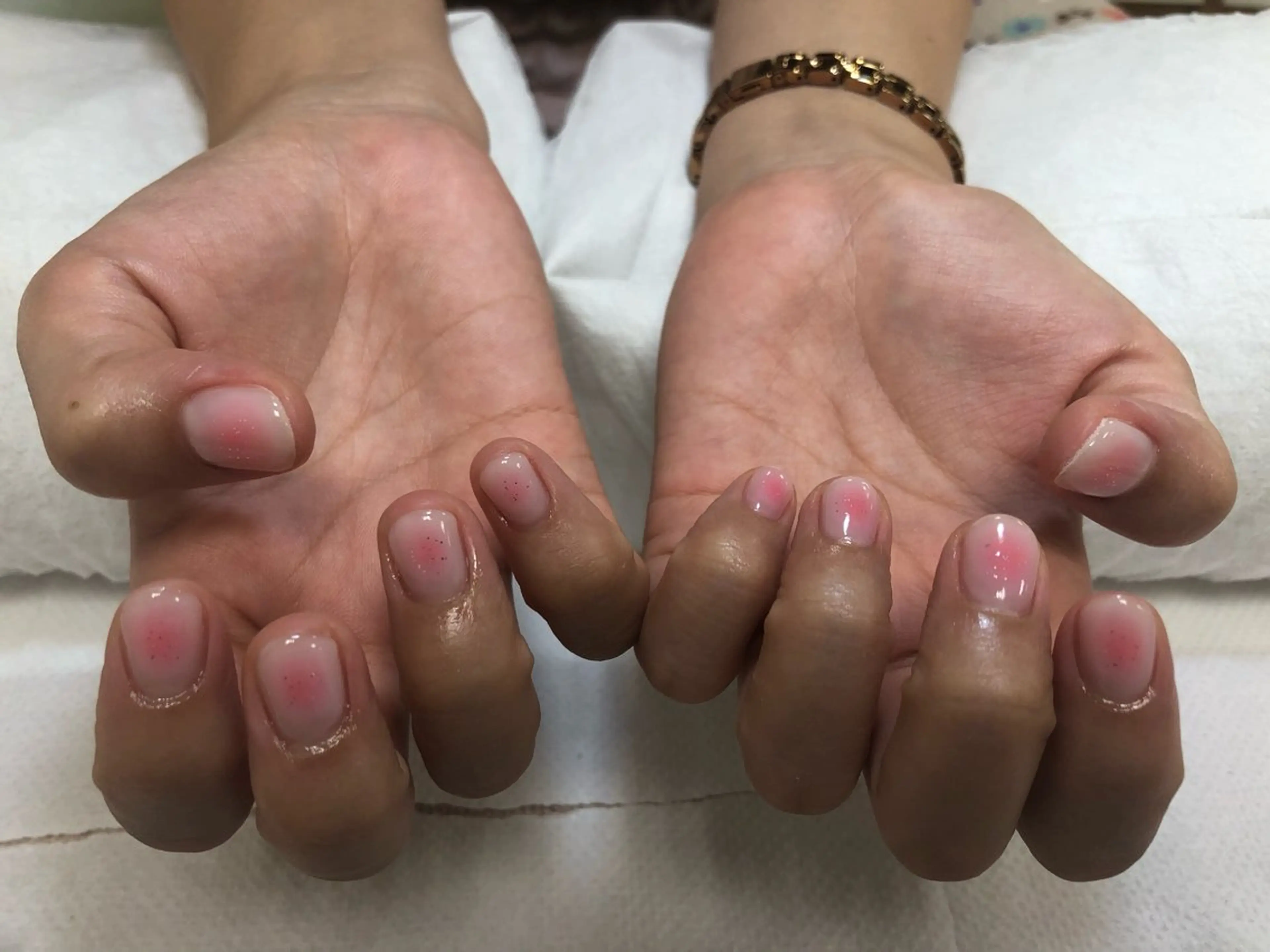 ネイル nailnail  ネイルネイル所属・松岡 明未夏のネイルデザイン