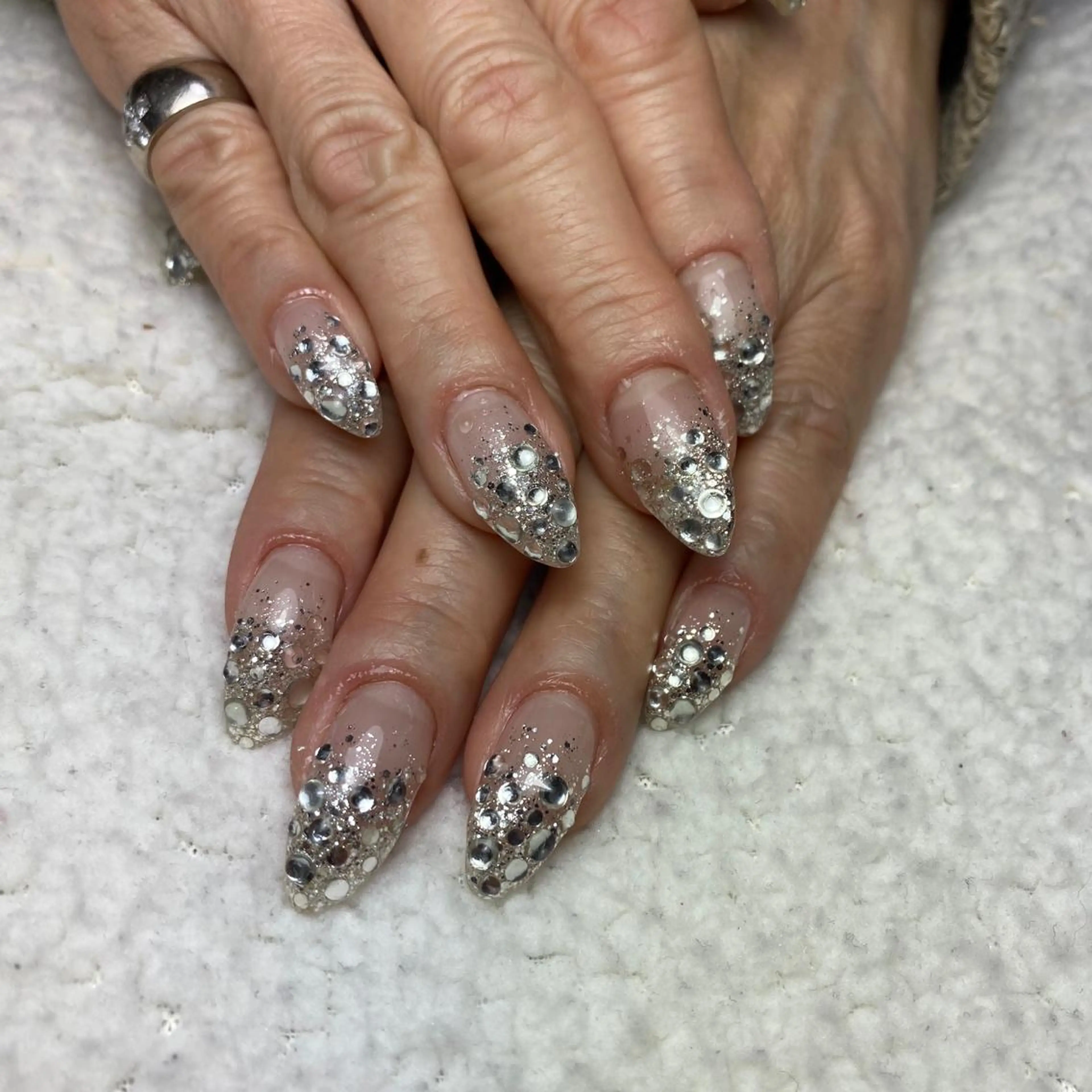 ネイル キラキラネイル ラメ(グリッター) ハンドネイル COCO+所属・COCO +のエステ・リラクイメージ