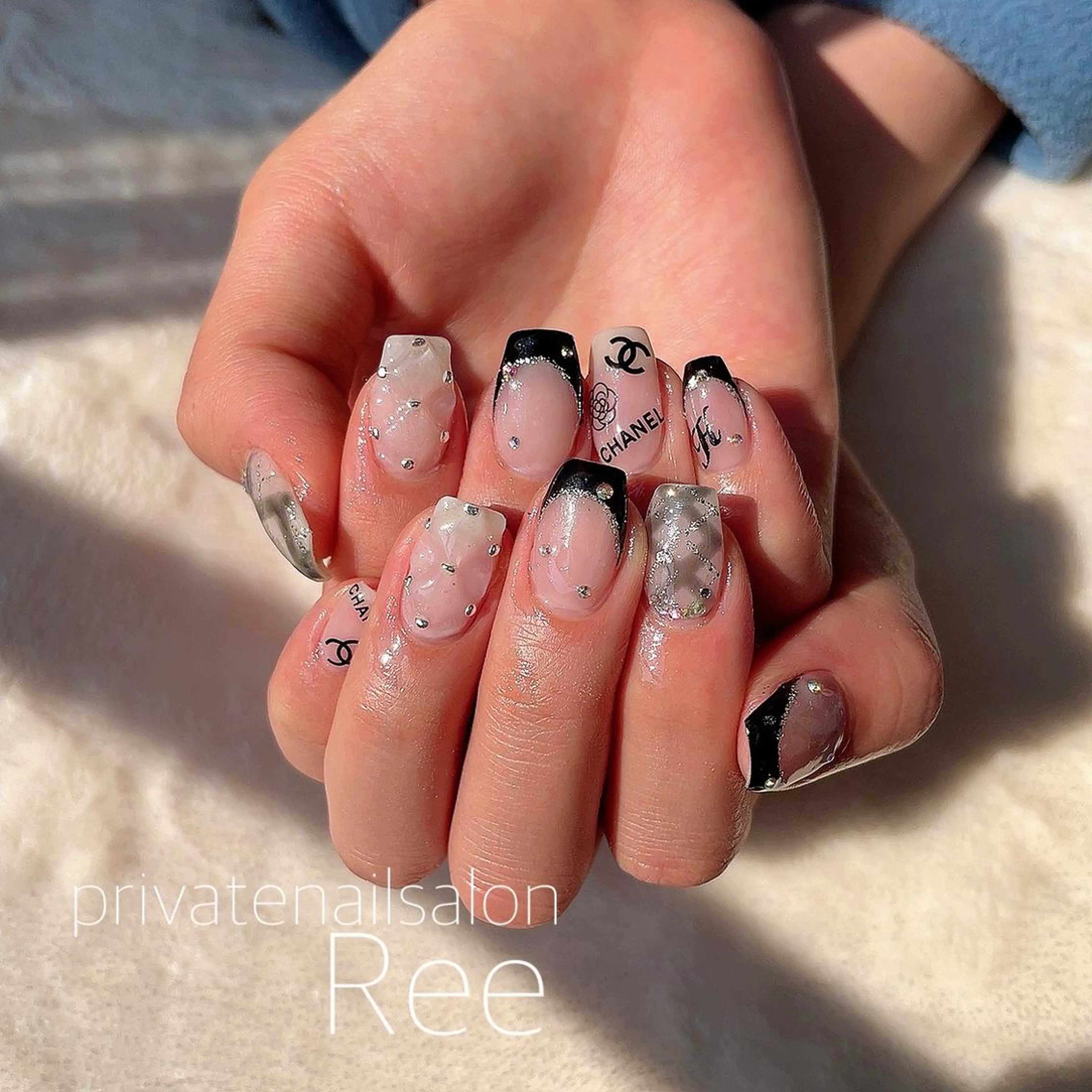 ネイル 知花 梨花のネイルデザイン