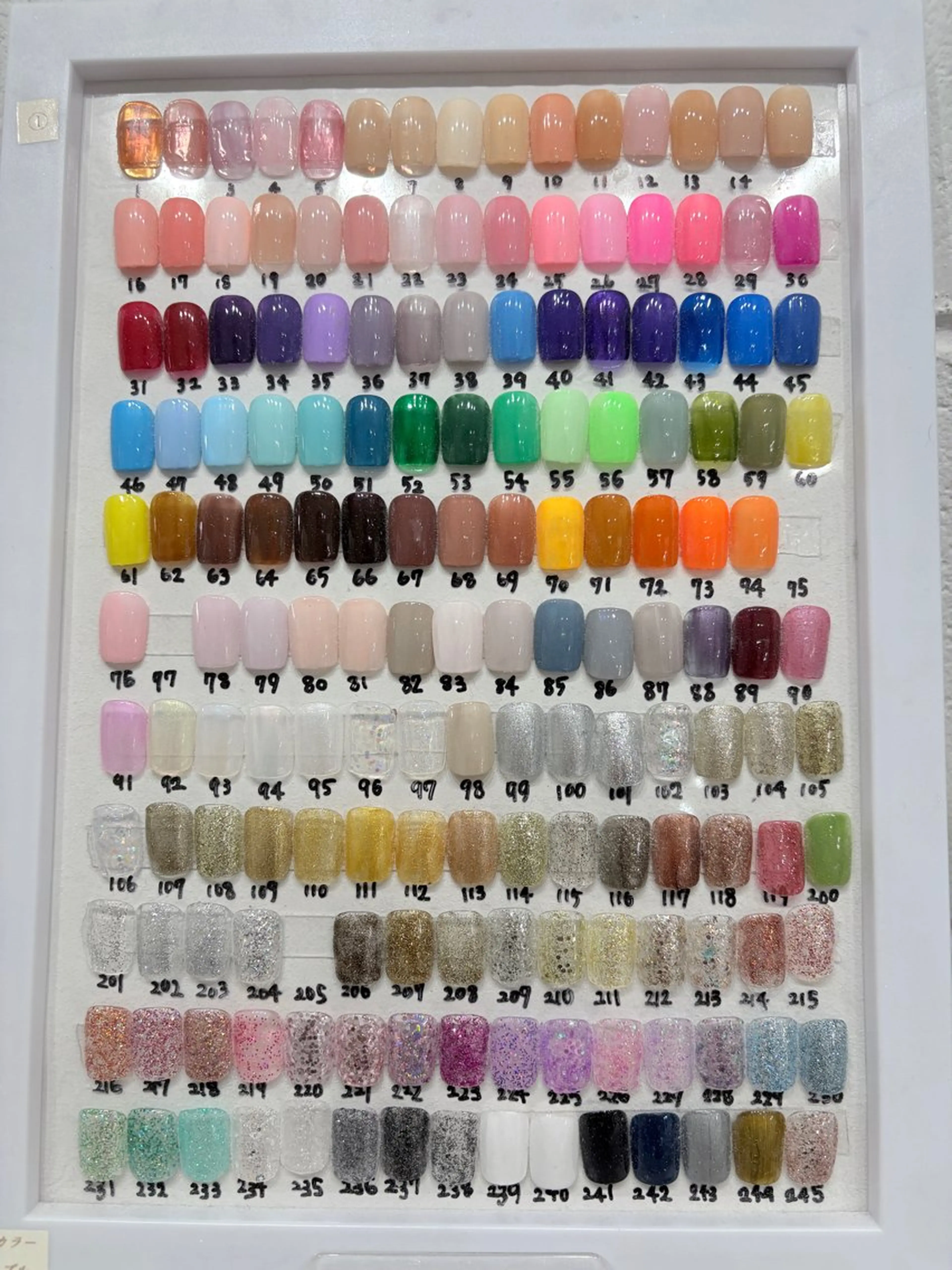 ネイル Nail ameria megu所属・ameria meguのネイルデザイン