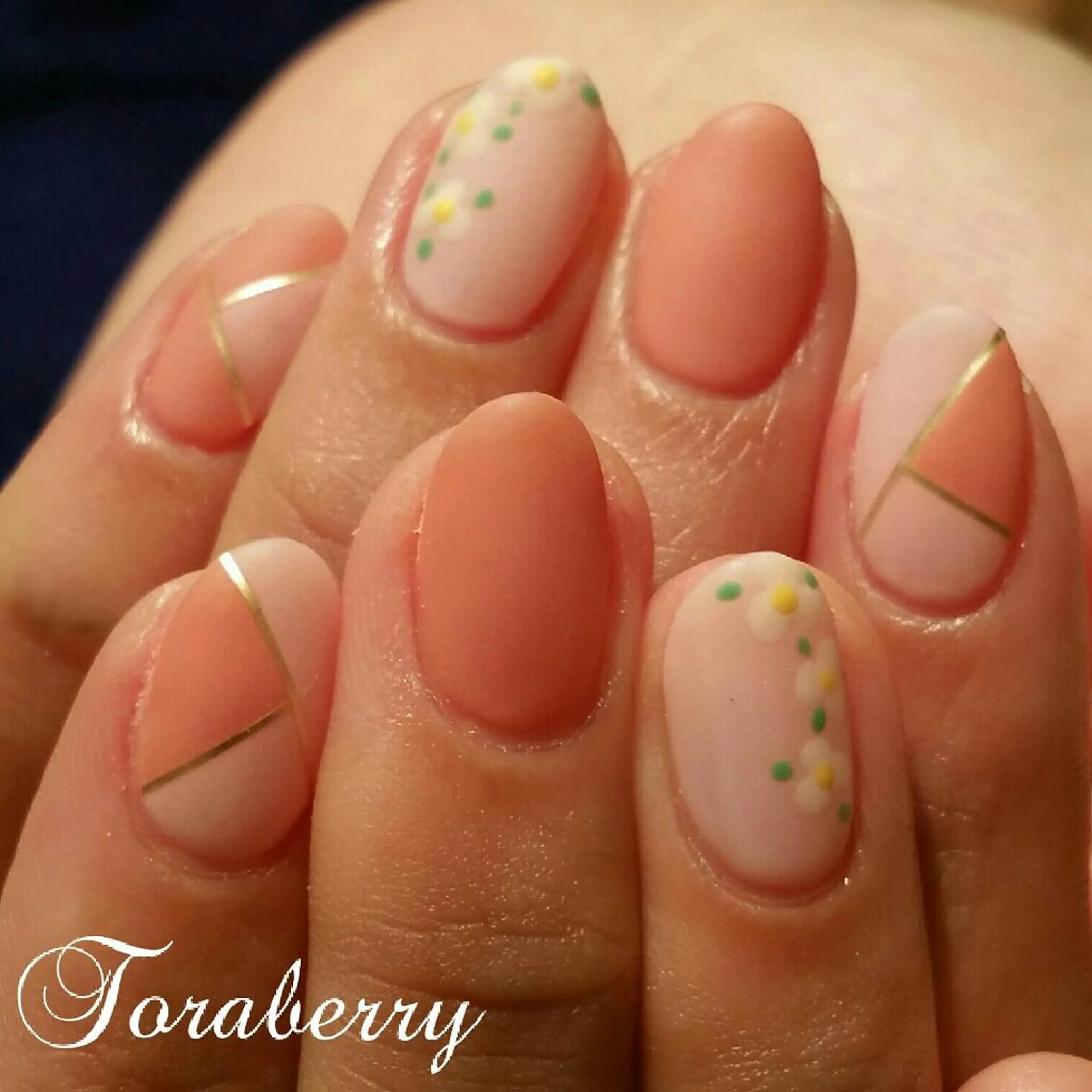 ネイル ネイリスト なつみのネイルデザイン