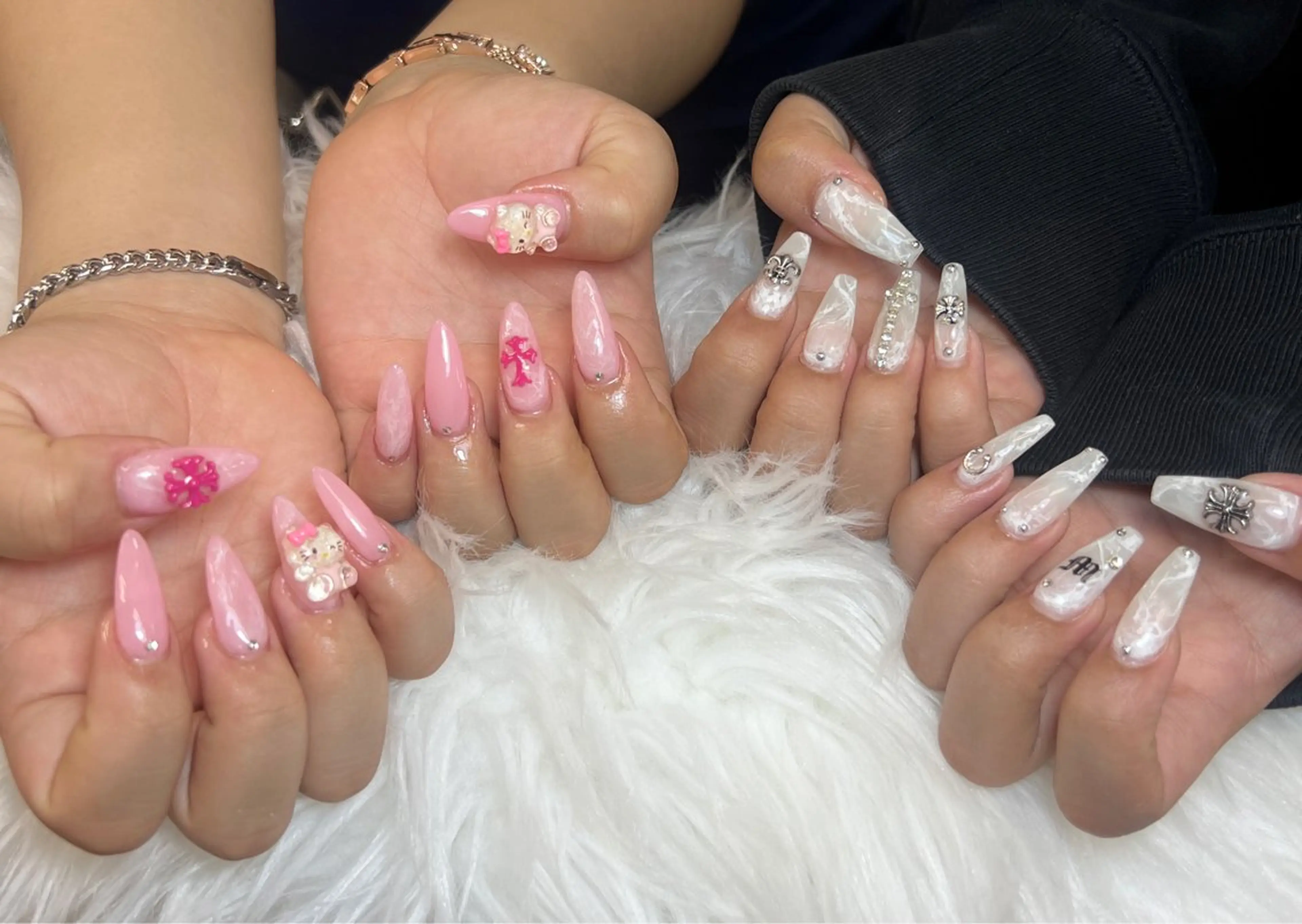 ネイル アートネイル オーロラネイル チークネイル 長さ出し フットネイル Noiranail_ studio川越西口のネイルデザイン