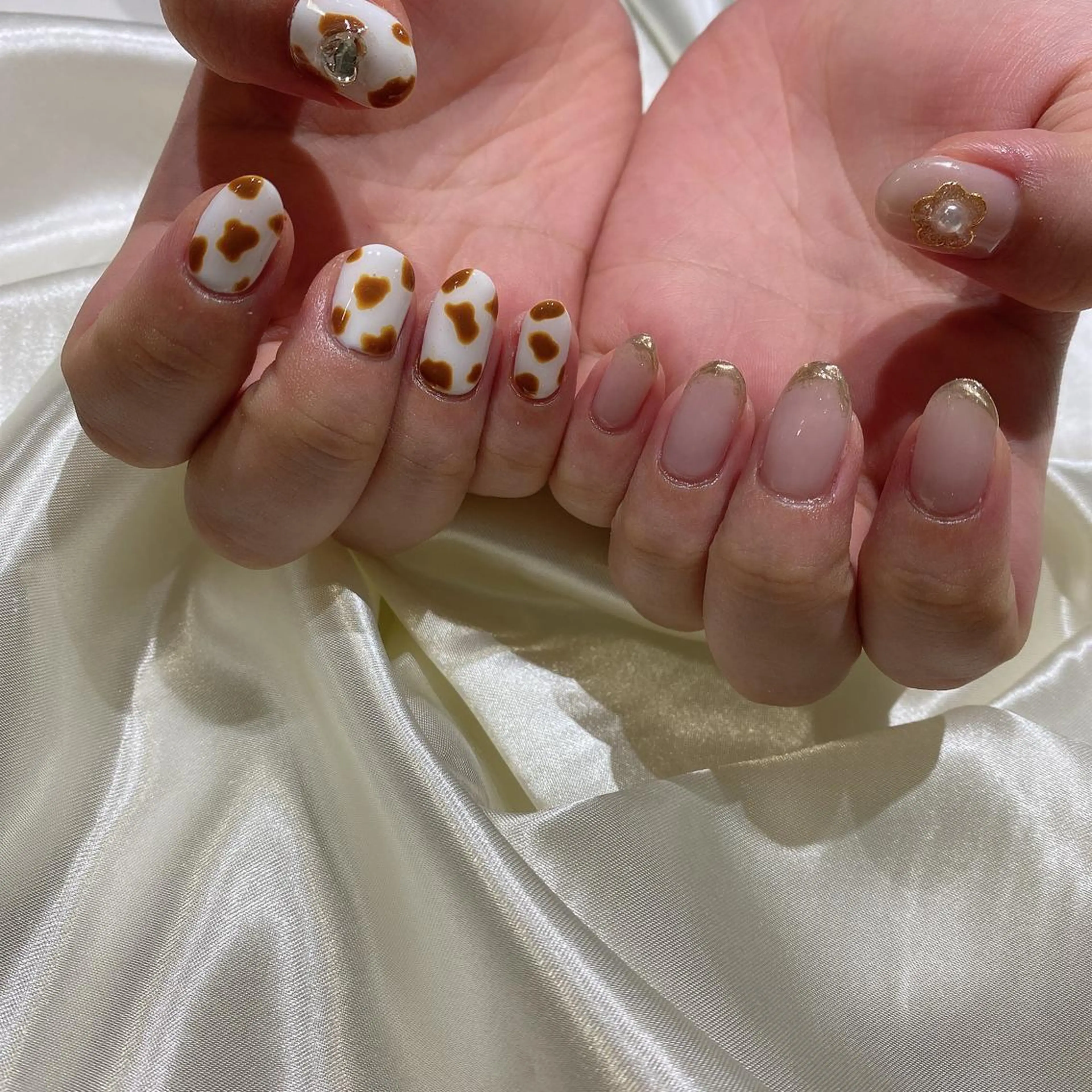 ネイル ハンドネイル 西岡 杏のネイルデザイン