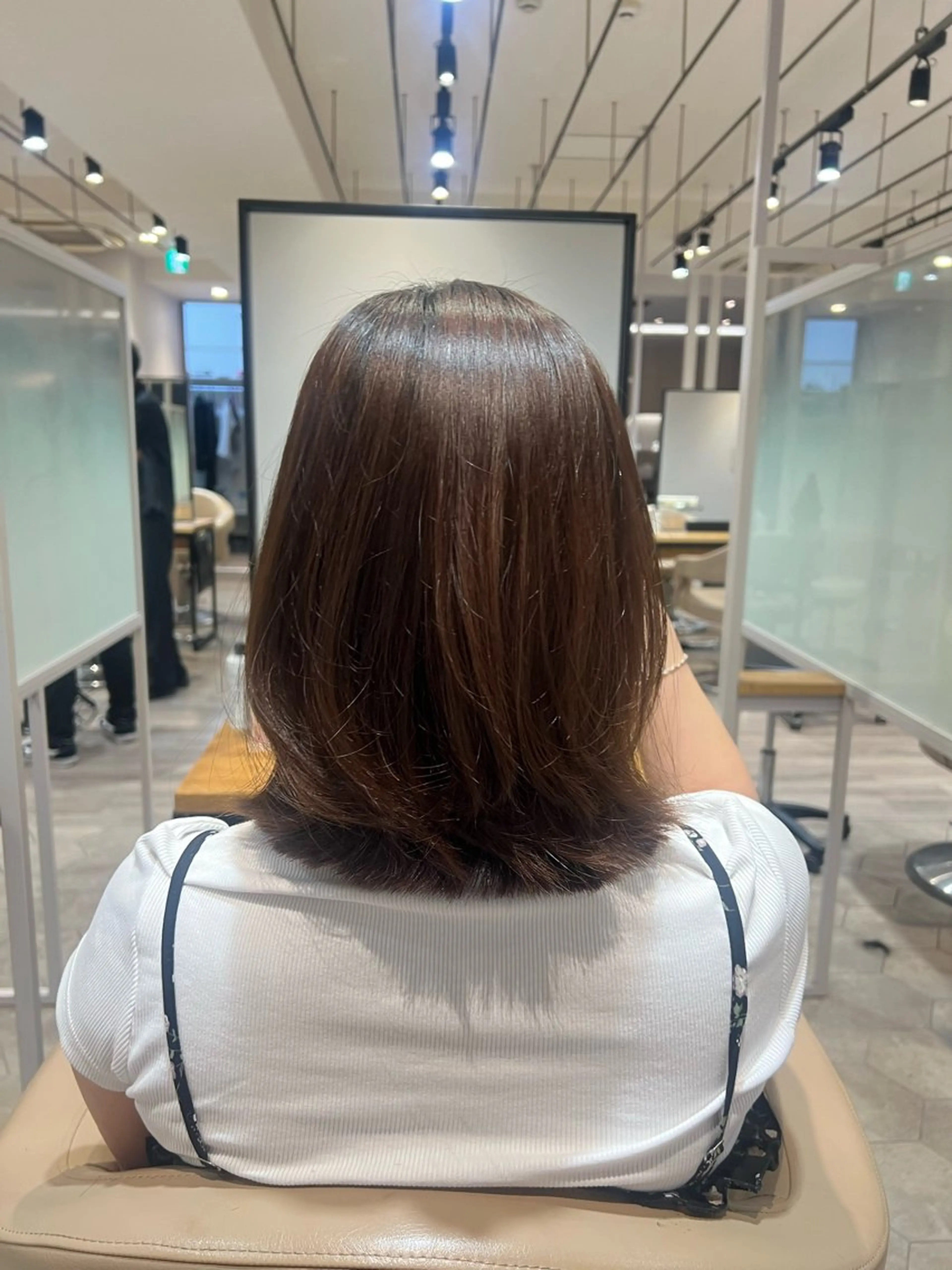 ミディアム ヘアカラー トリートメント hair＆make EARTH センター南店所属・山下 仁愛のヘアスタイル