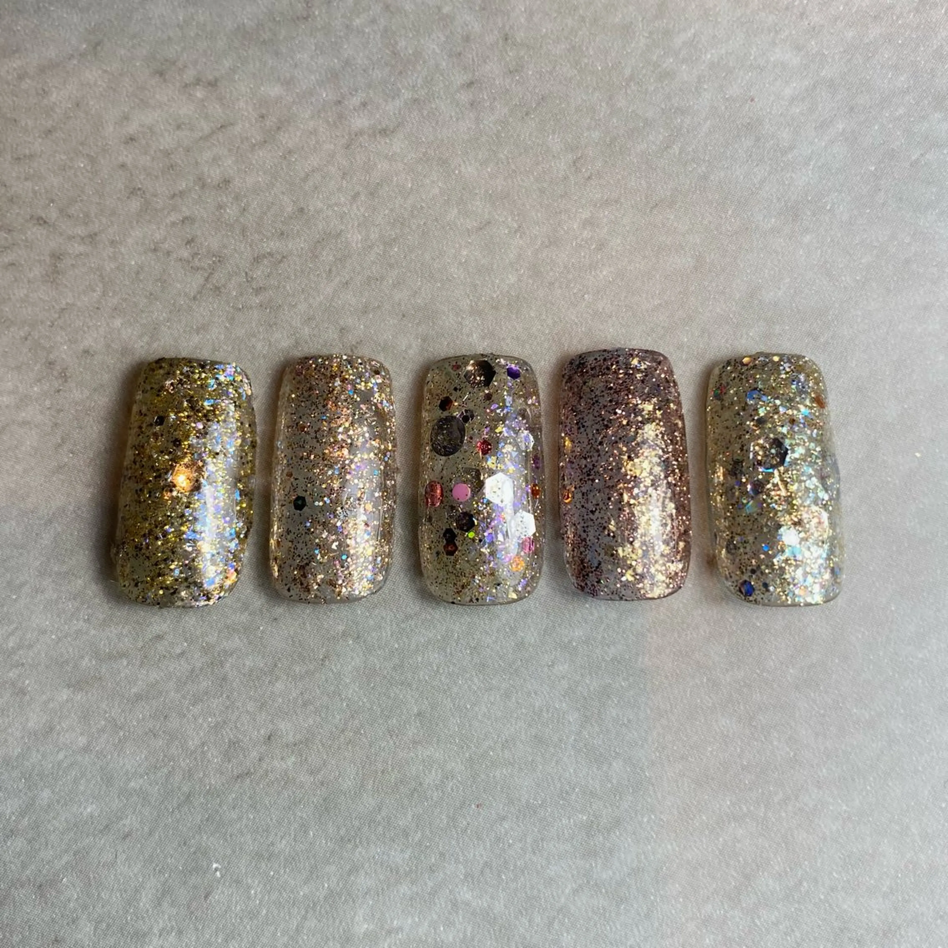 ネイル PEACE minariのネイルデザイン