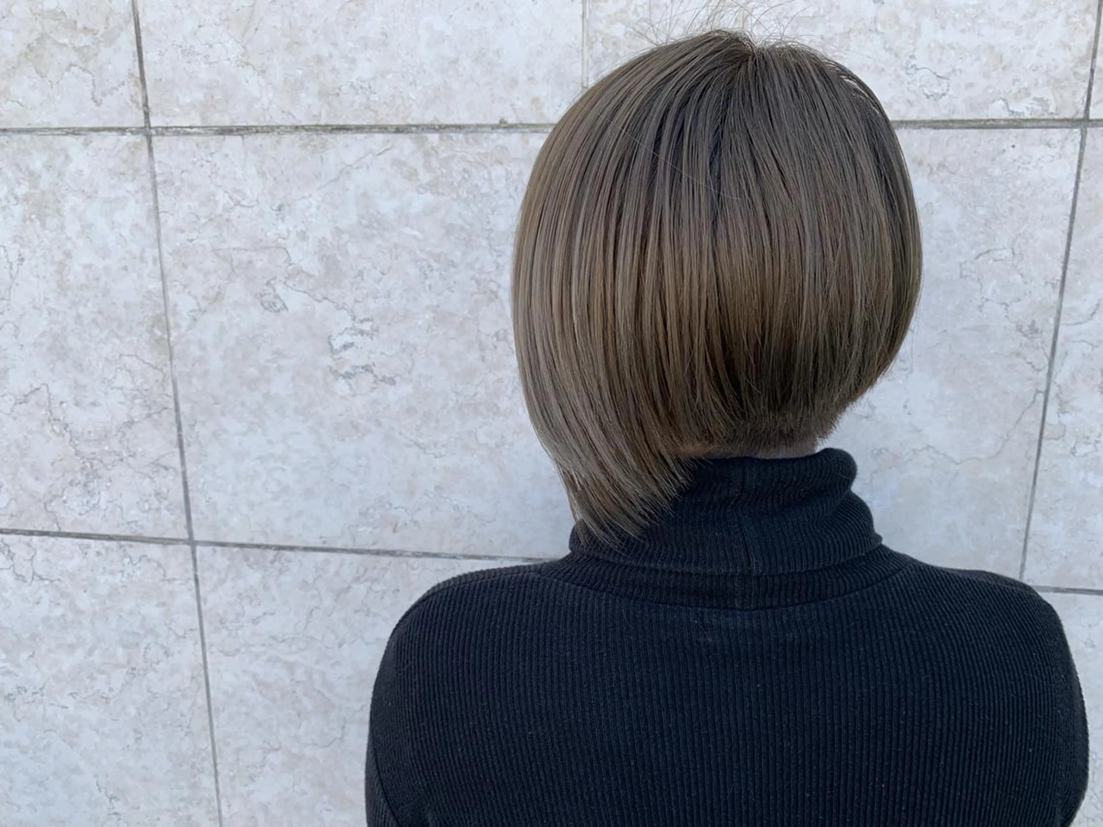 カラー 鈴木 理香のヘアスタイル