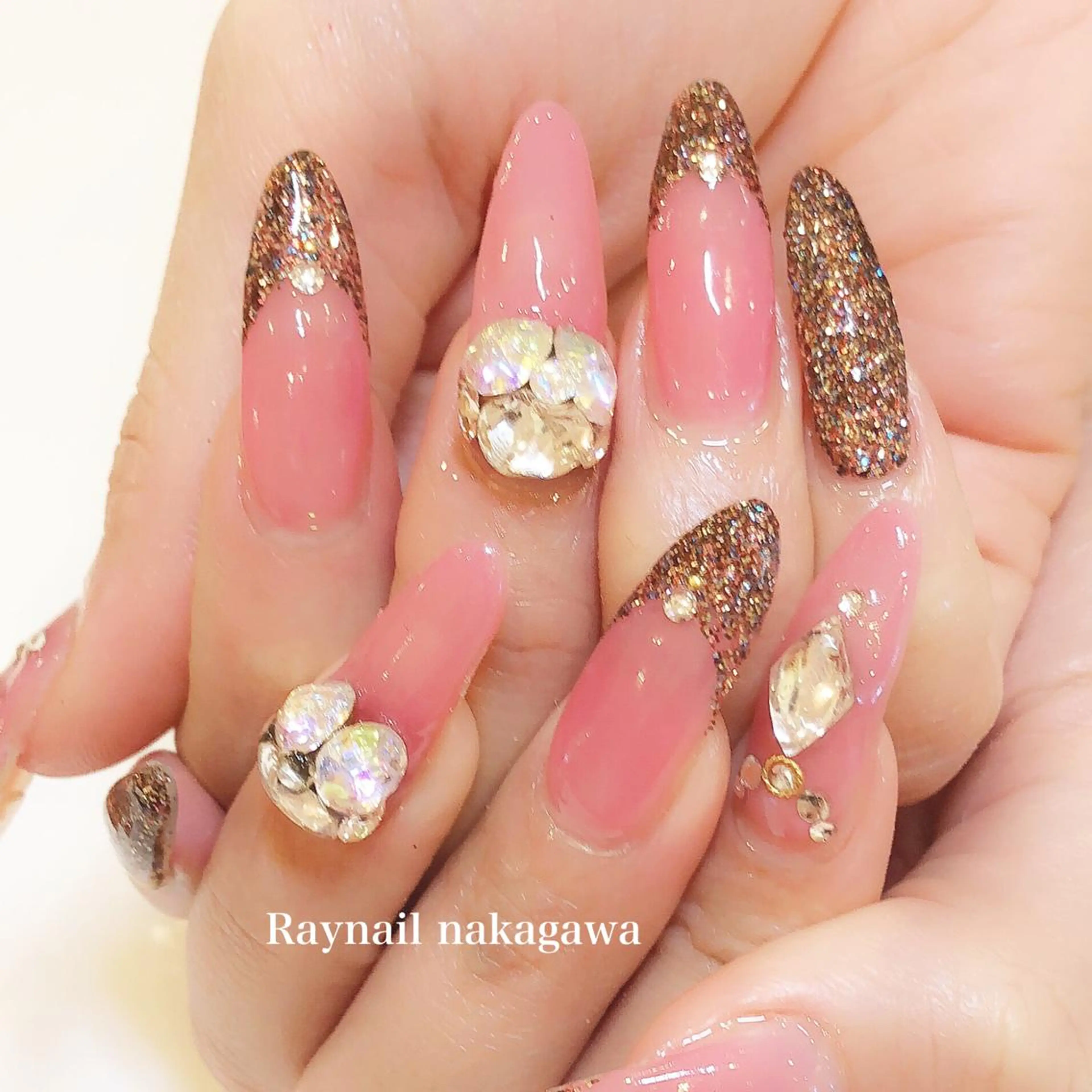 ネイル nailstudio ′ecole所属・nailstudio ′ecoleのネイルデザイン