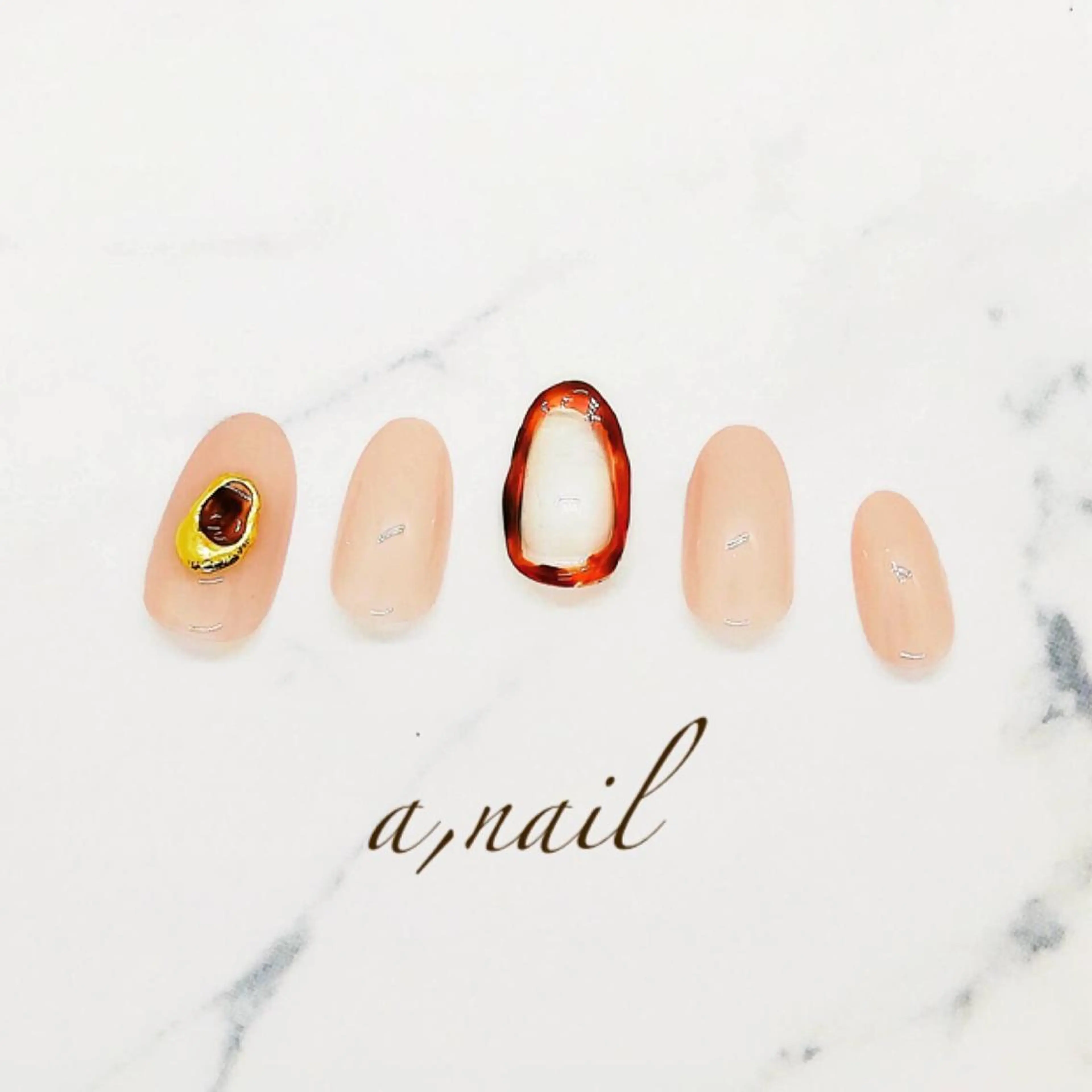 ネイル べっ甲ネイル フットネイル ラメ(グリッター) ニュアンスネイル オフィスネイル ハンドネイル ネイルサロン エーネイルのネイルデザイン