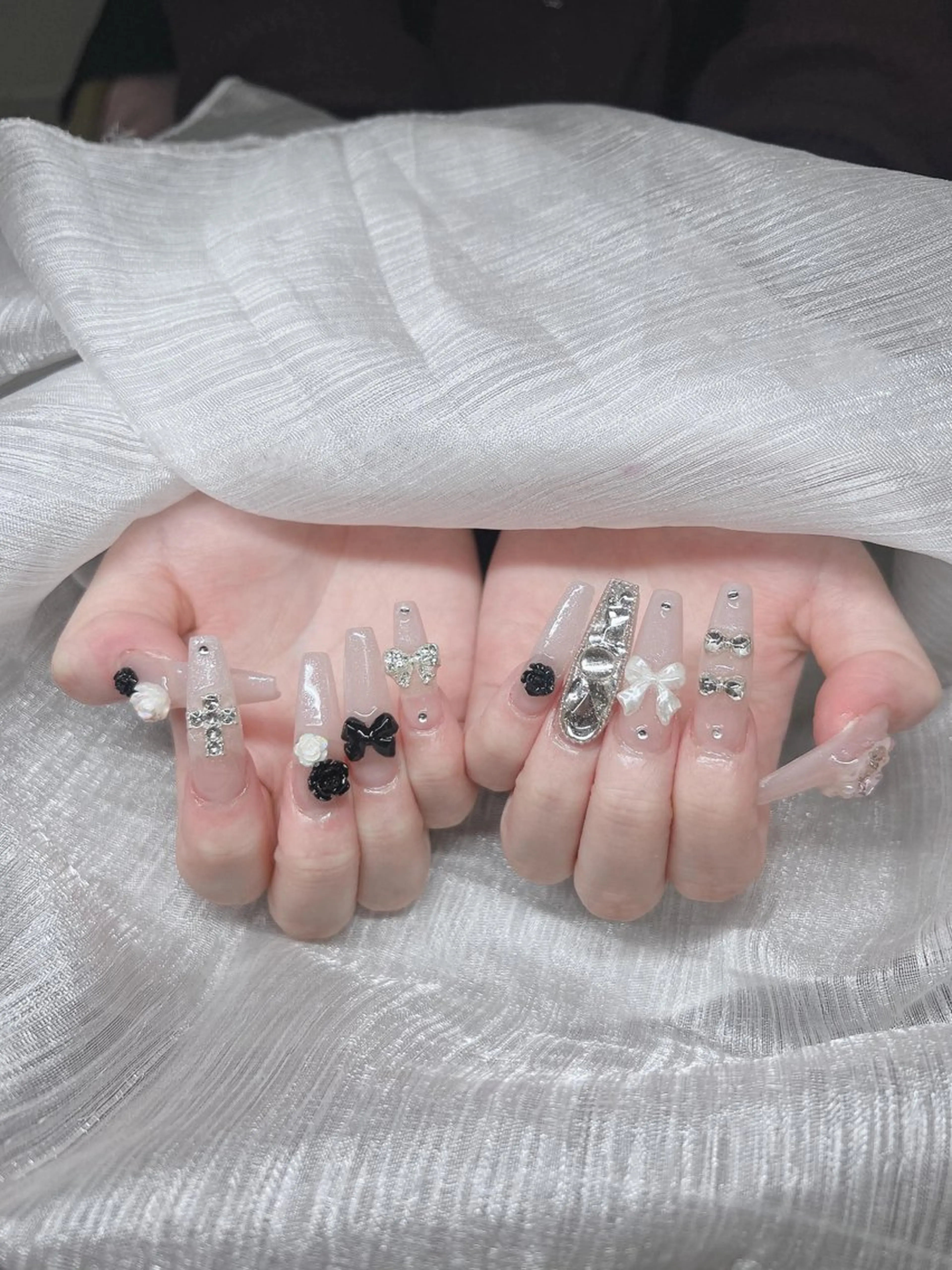 ネイル Lee Nailsのネイルデザイン