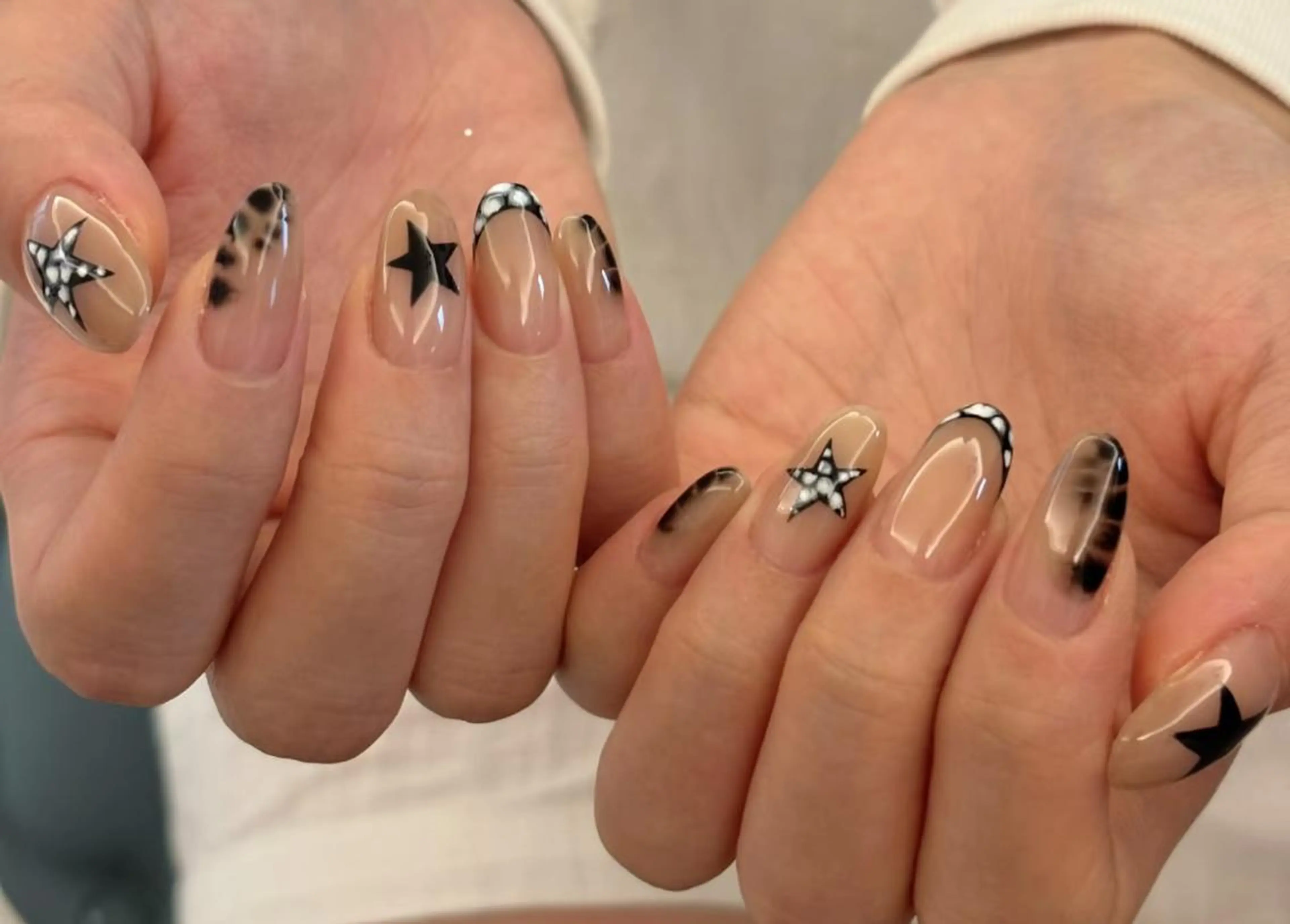 ネイル ハンドネイル ハンドケア 🍑 momo_nailのネイルデザイン