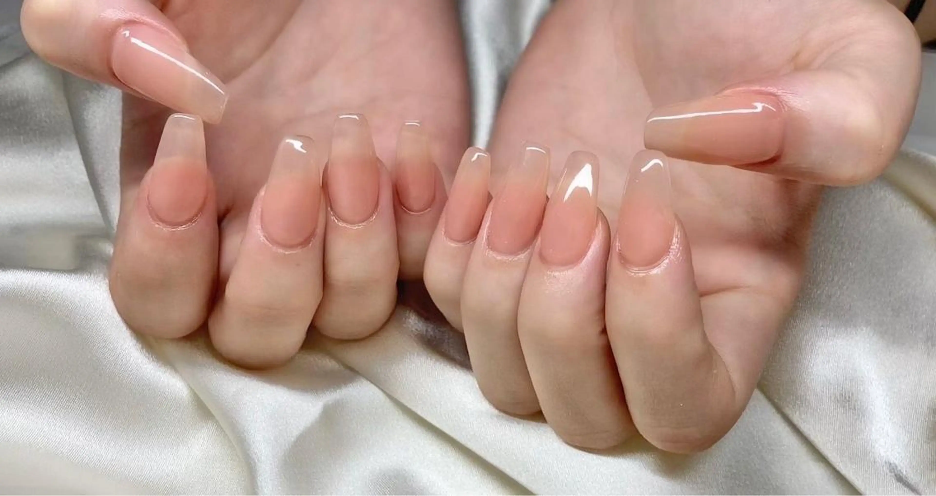 ネイル マツエク・マツパ アイブロウ 眉カラー 韓国風マツエク パリジェンヌラッシュリフト まつげパーマ 長さ出し ハンドネイル Nail&eye Belire 新宿のネイルデザイン