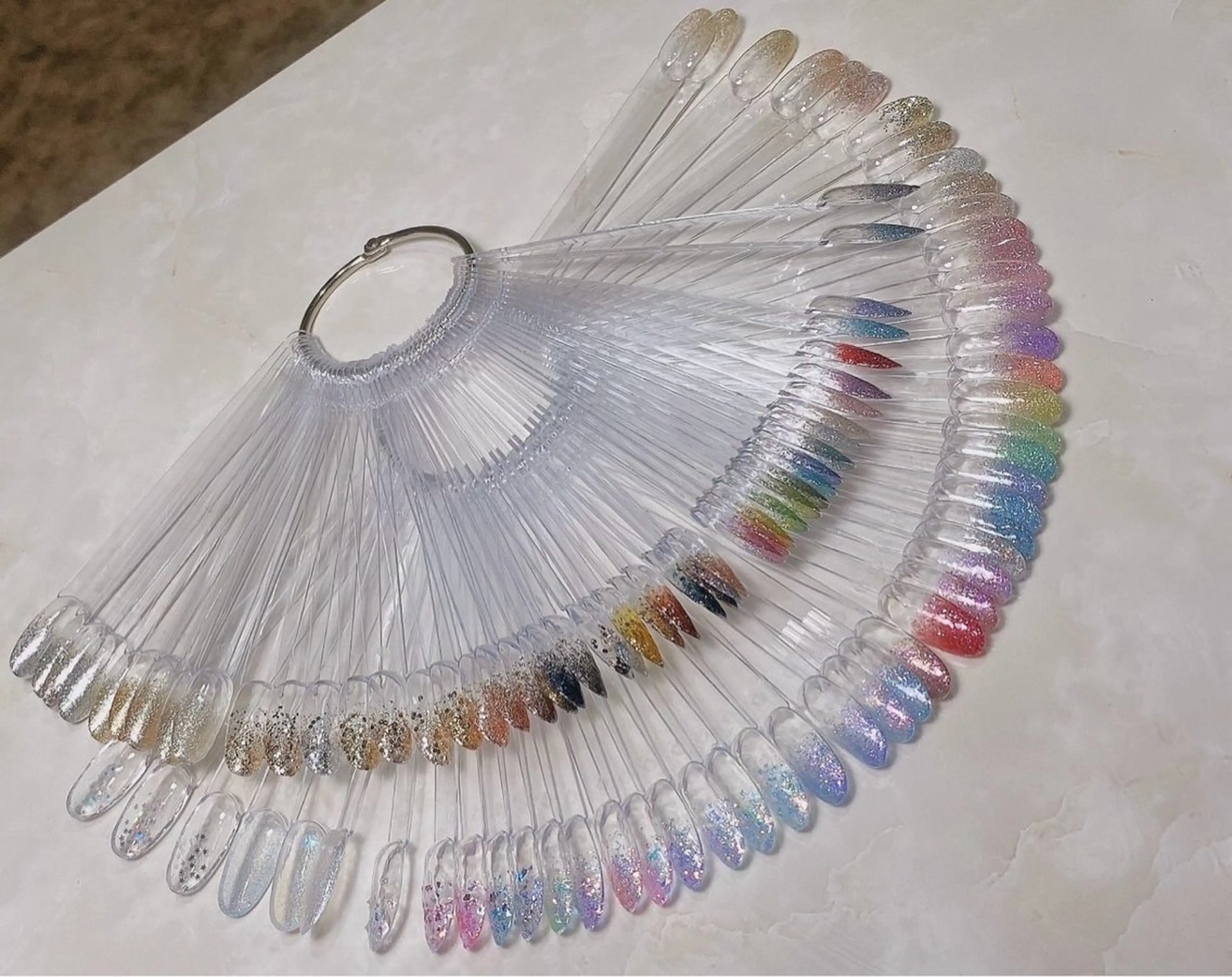 ネイル ｉｎｇ .のネイルデザイン