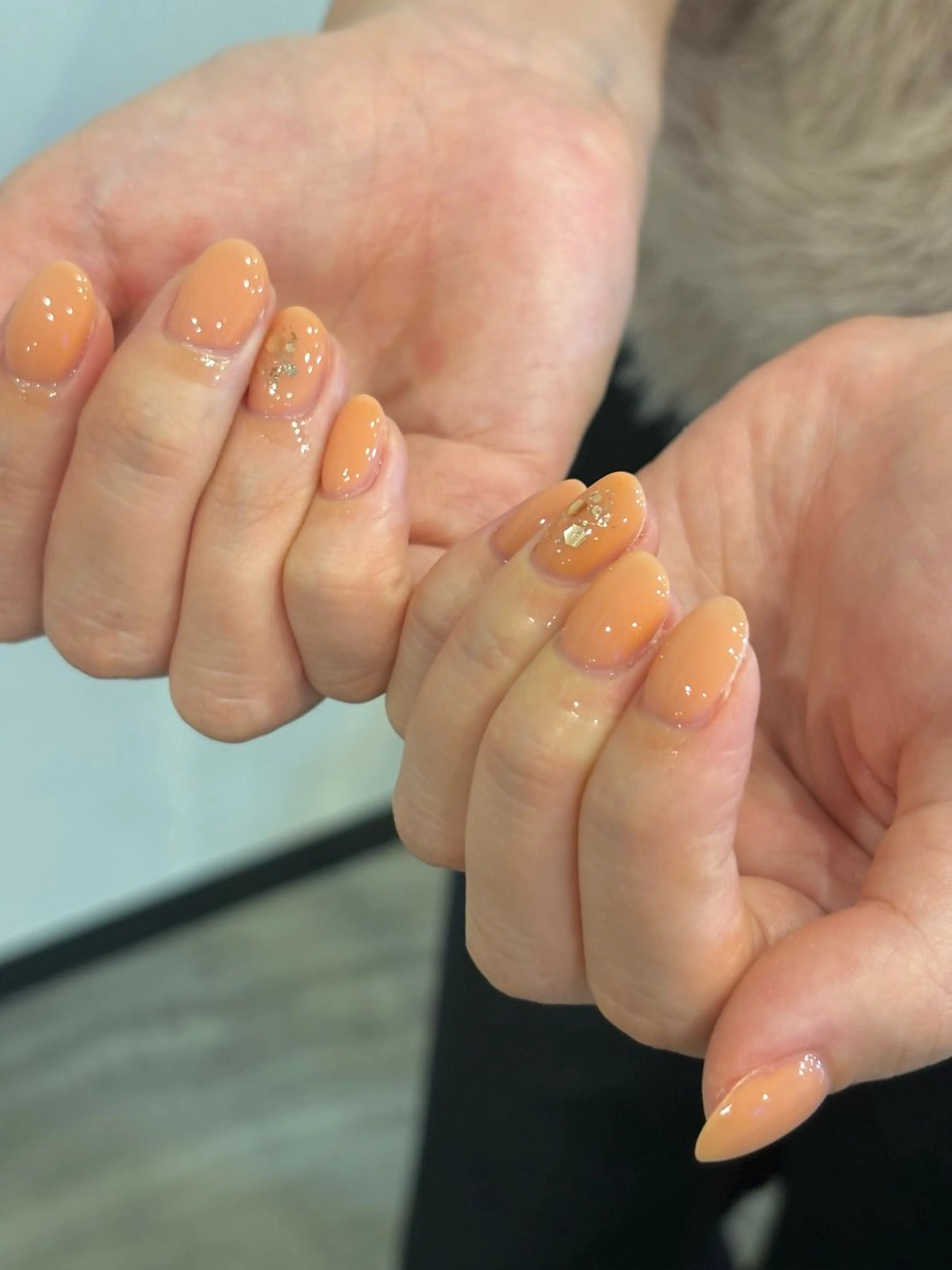 ネイル ジェルネイル キラキラネイル オフィスネイル パラジェル to:que(トーク)所属・本町🤍ちゅるん 自爪育成✨🤍のネイルデザイン