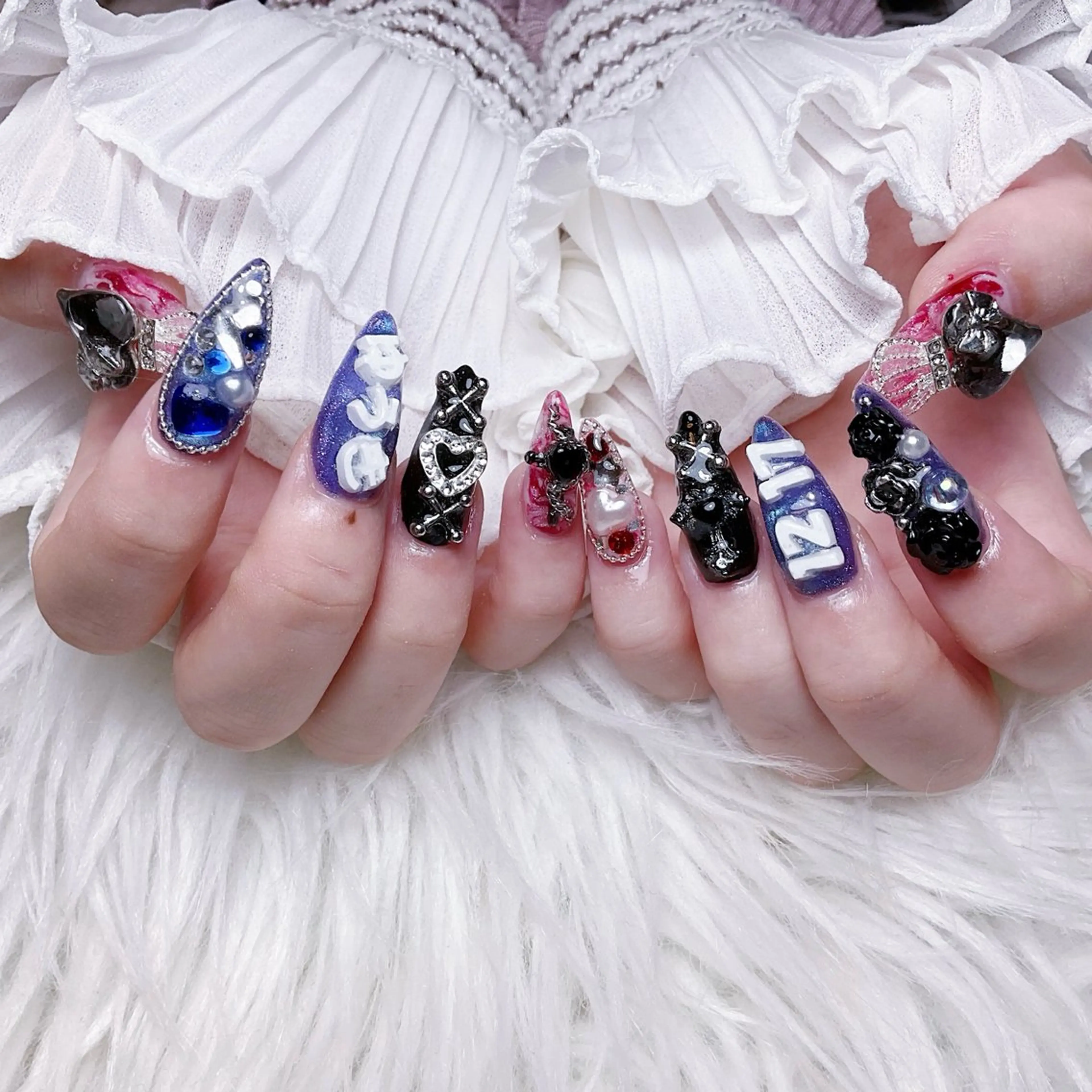 ネイル ハンドネイル 🌈Yun nail hyejin💋のネイルデザイン