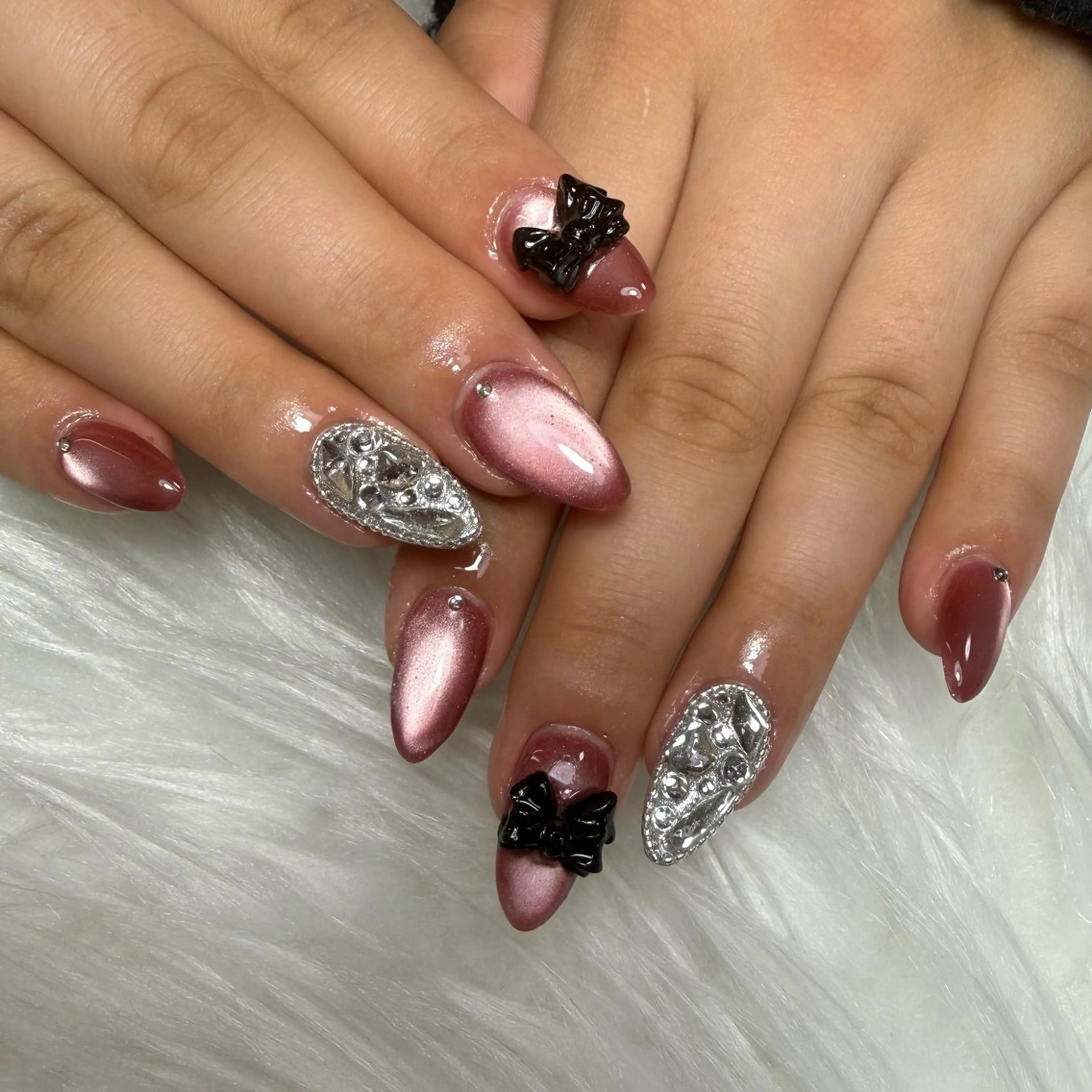 ネイル 持ち込み ネイルチップ 冬ネイル クリスマス ハンドネイル L'ino nailのネイルデザイン