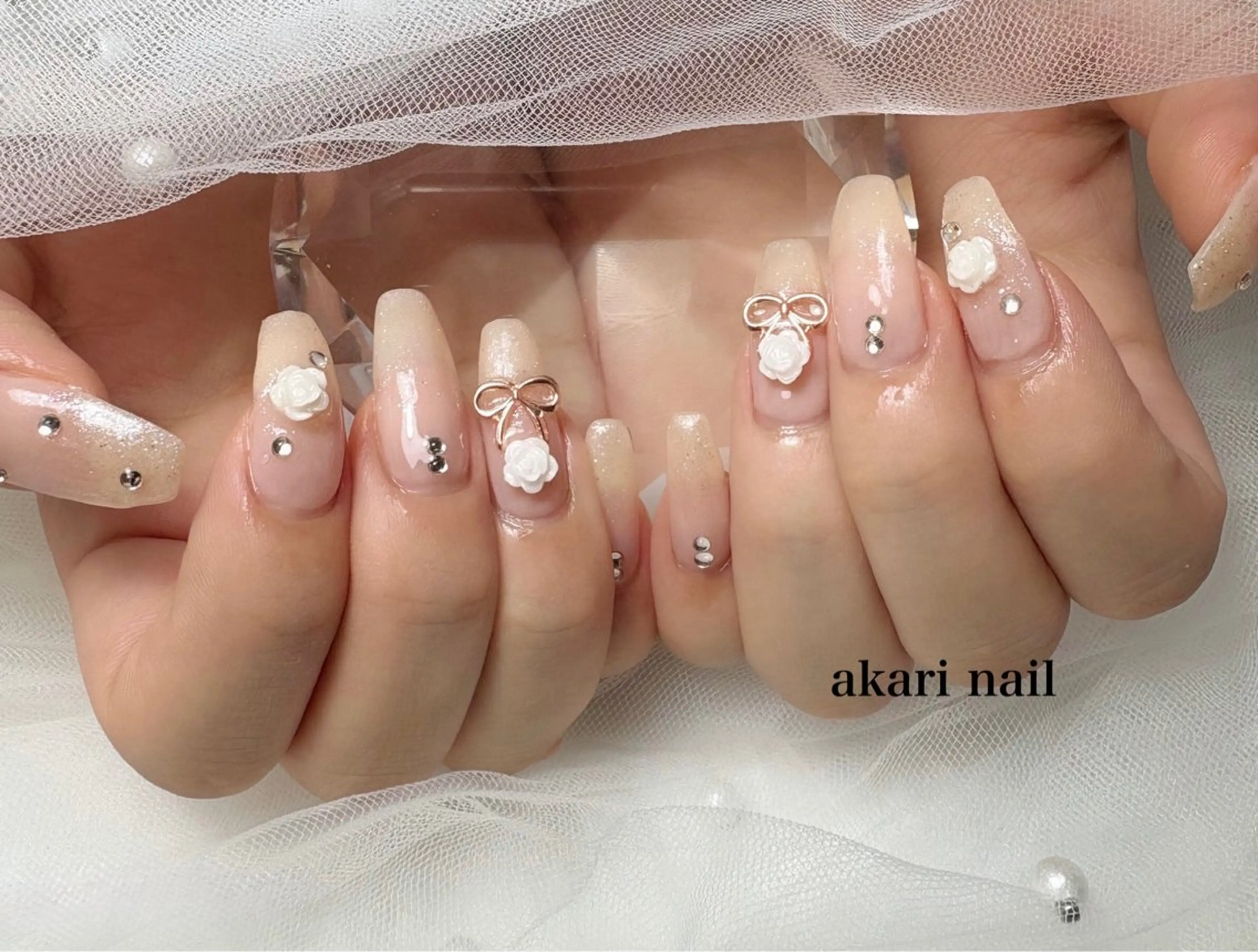 ネイル ハンドネイル フットネイル AKARI nail💅のネイルデザイン