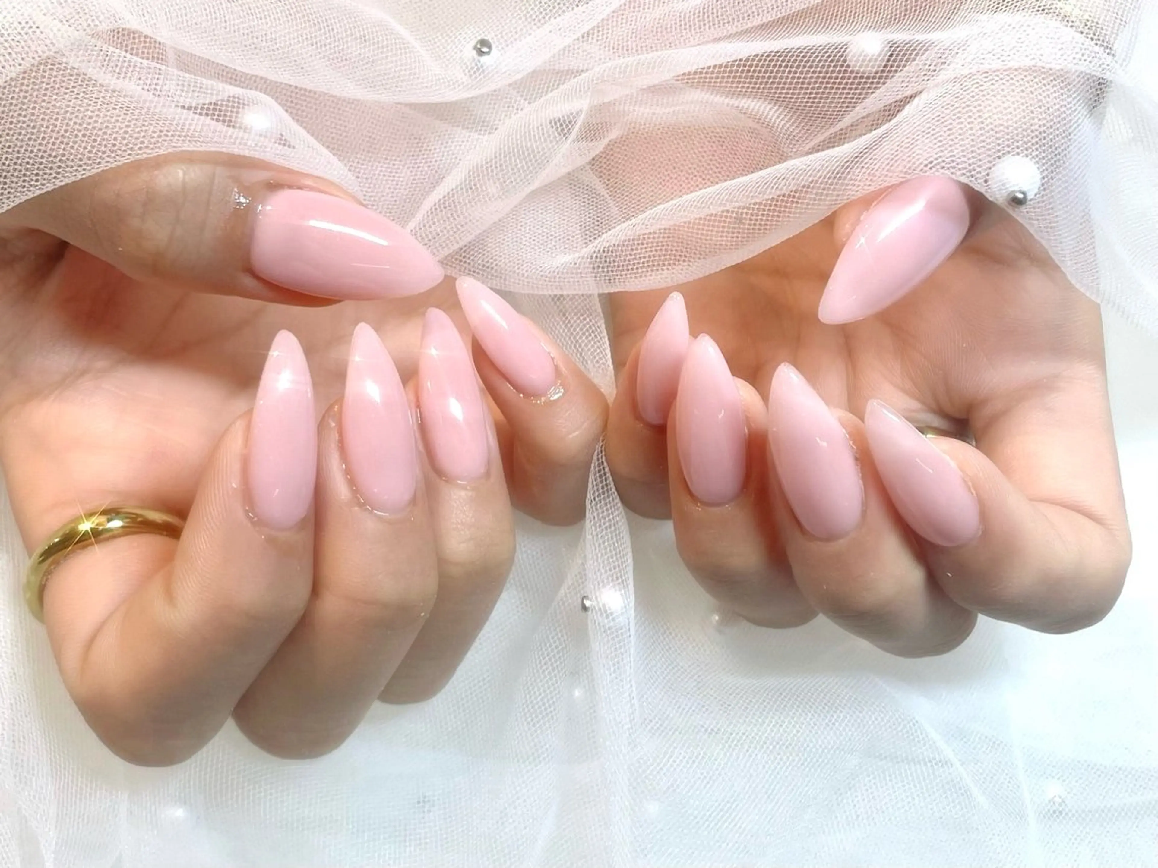 ネイル ジェルネイル ワンカラーネイル ピンク シンプルネイル 春ネイル ANDY💫 KANONのネイルデザイン