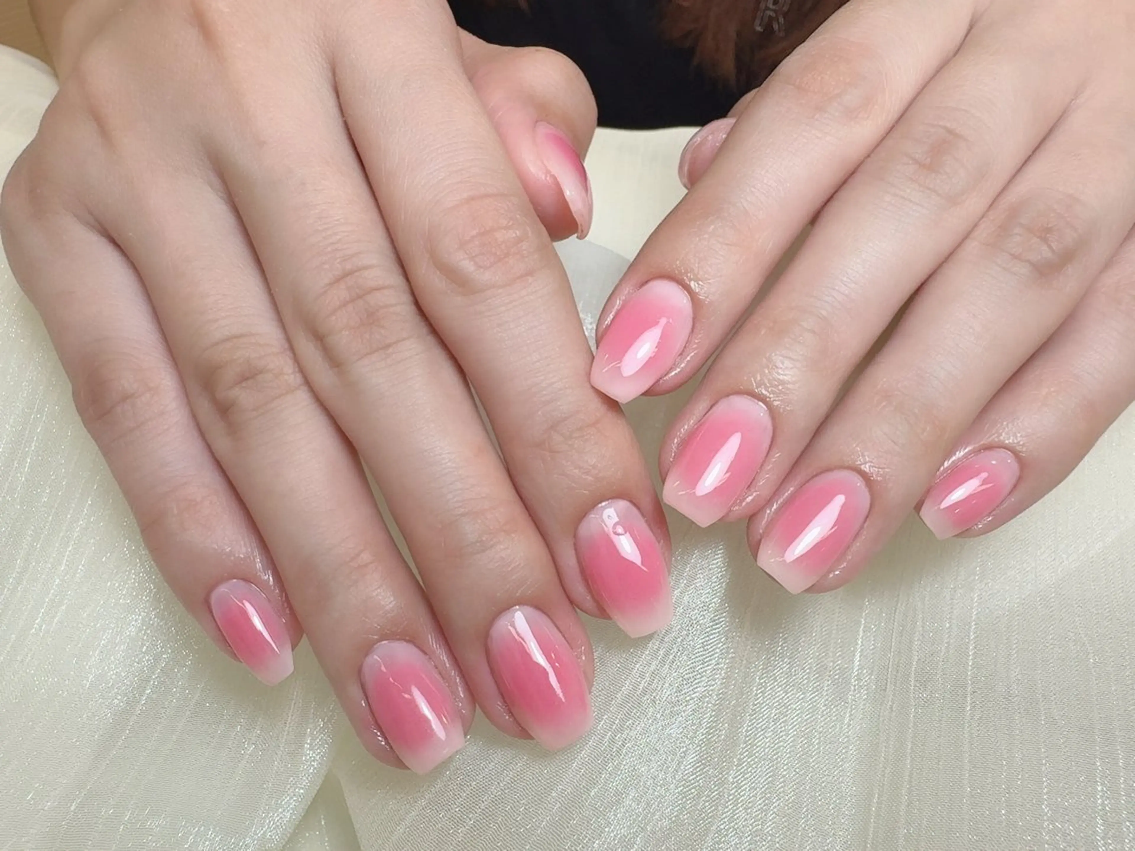 ネイル チークネイル フラッシュネイル フットネイル フレンチネイル ジェルネイル ハンドネイル Hi nail 【ハイネイル】池袋のネイルデザイン