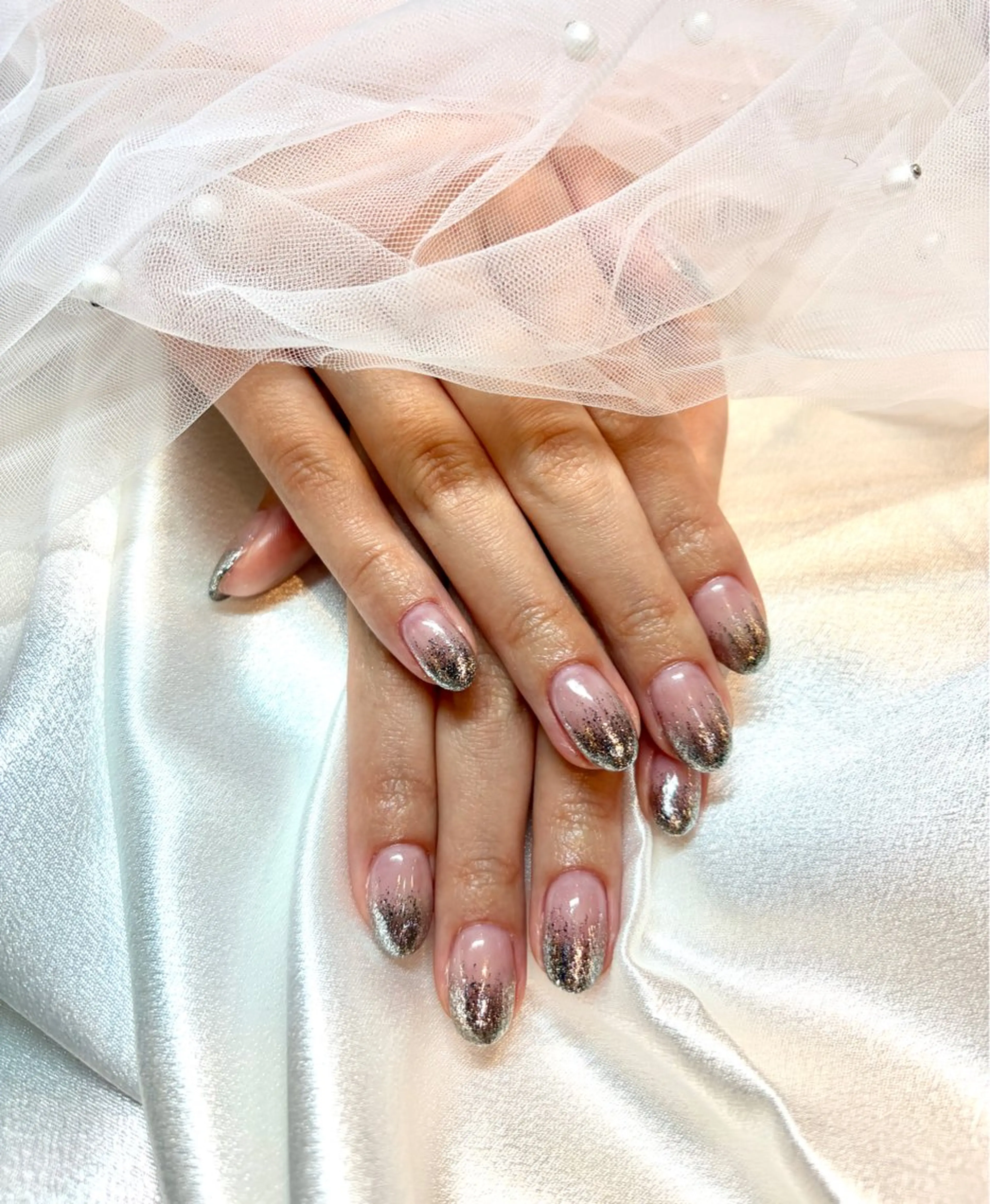 ネイル グラデーション ラメ(グリッター) ラメグラデーション ハンドネイル 【スクールW難波】 💛Myu💛のネイルデザイン