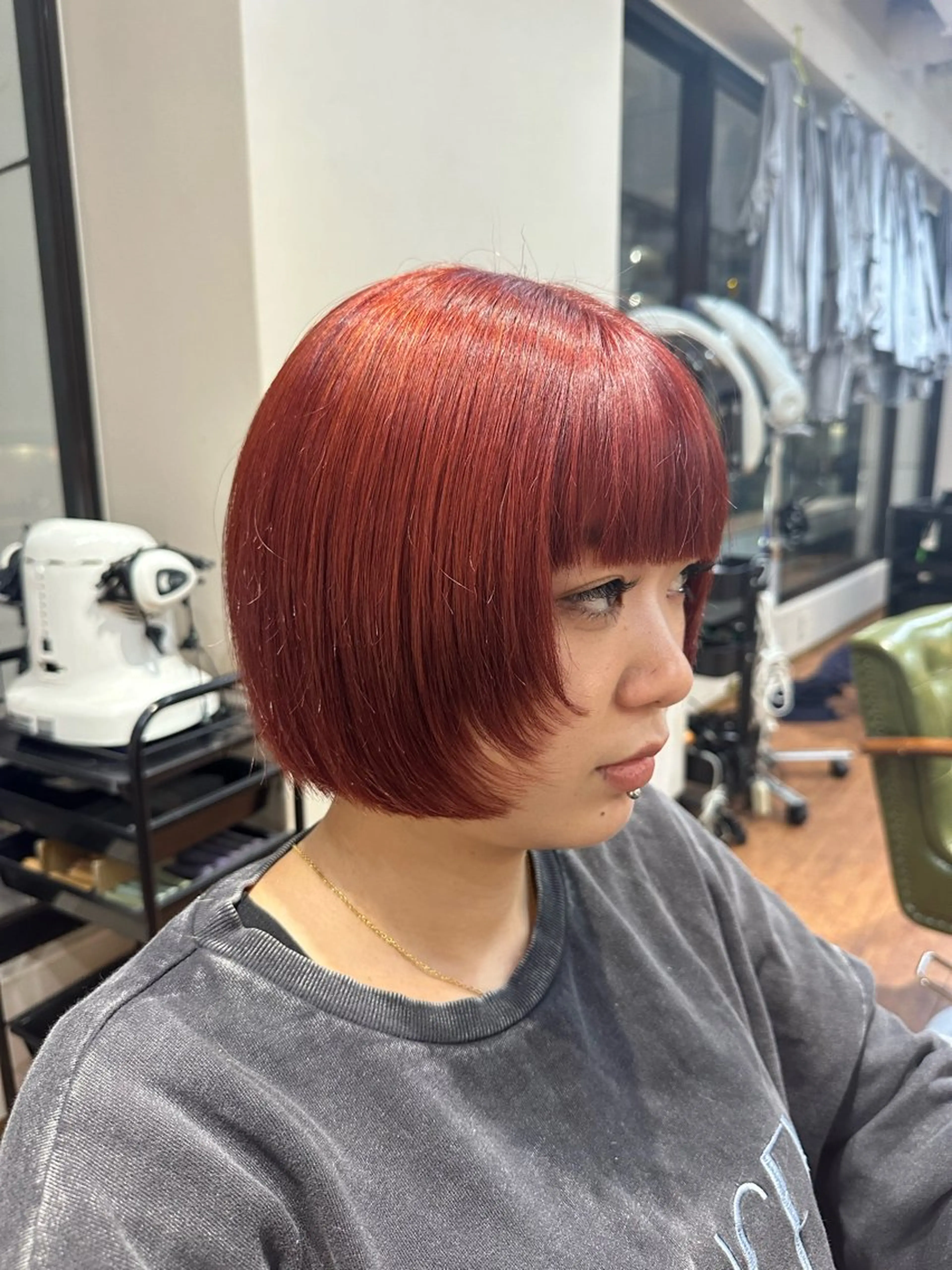 ケアフルブリーチダブルカラー+グローバルミルボンプレミアムトリートメントの写真