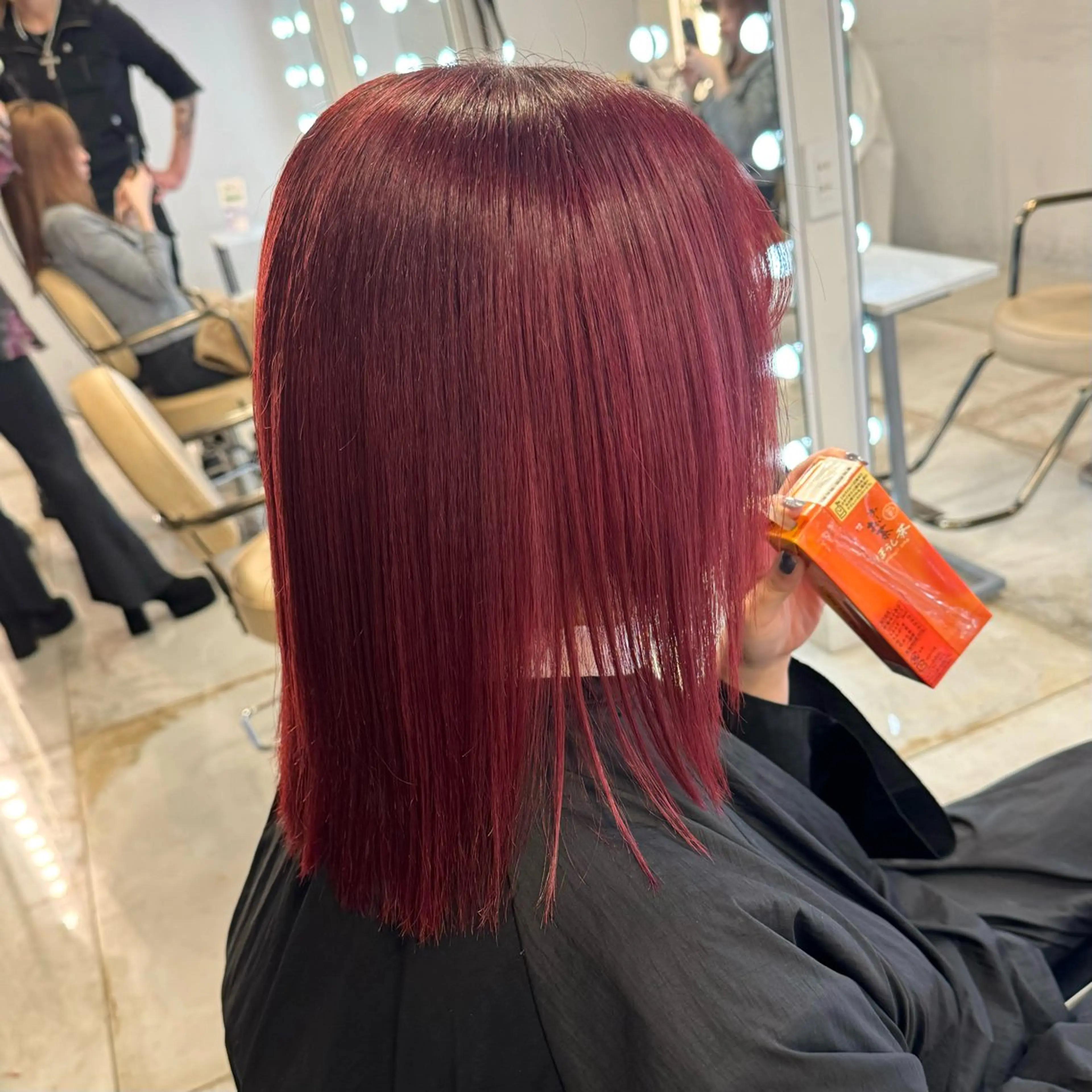 ミディアム SHIN レイヤー‪‪カットのヘアスタイル