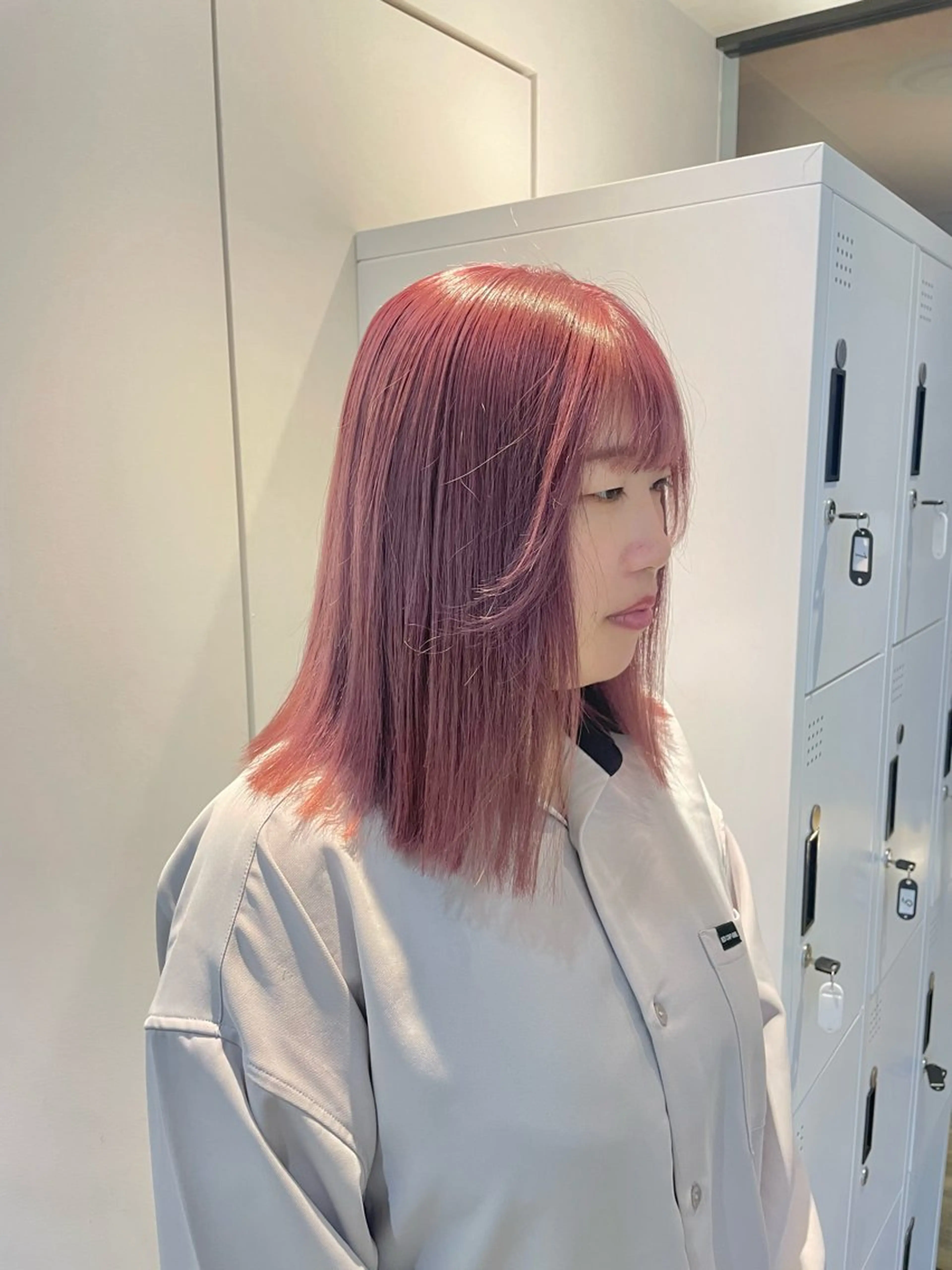 セミロング N＋所属・前田 菜奈子のヘアスタイル