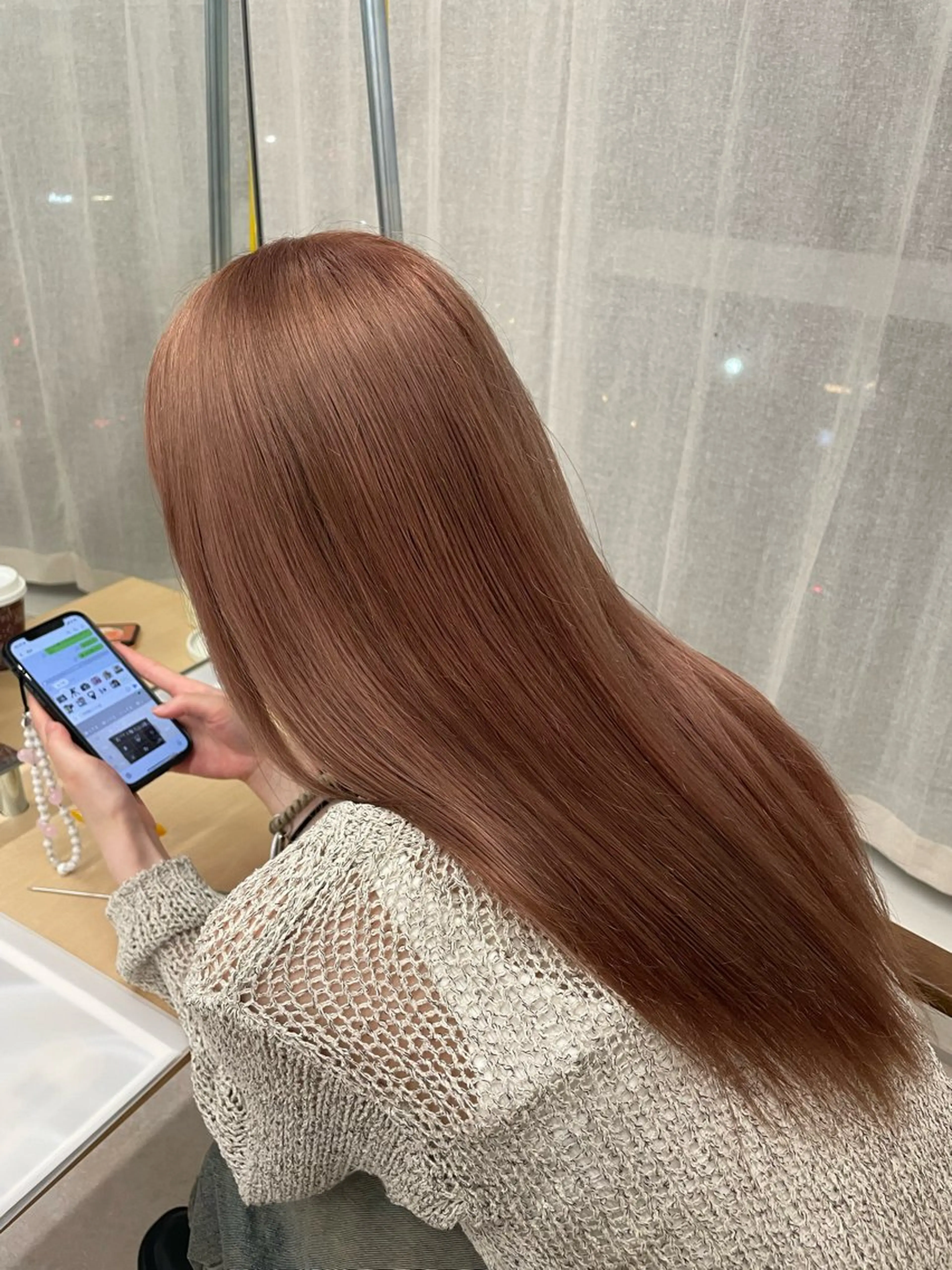 カラー 辺見 葵のヘアスタイル