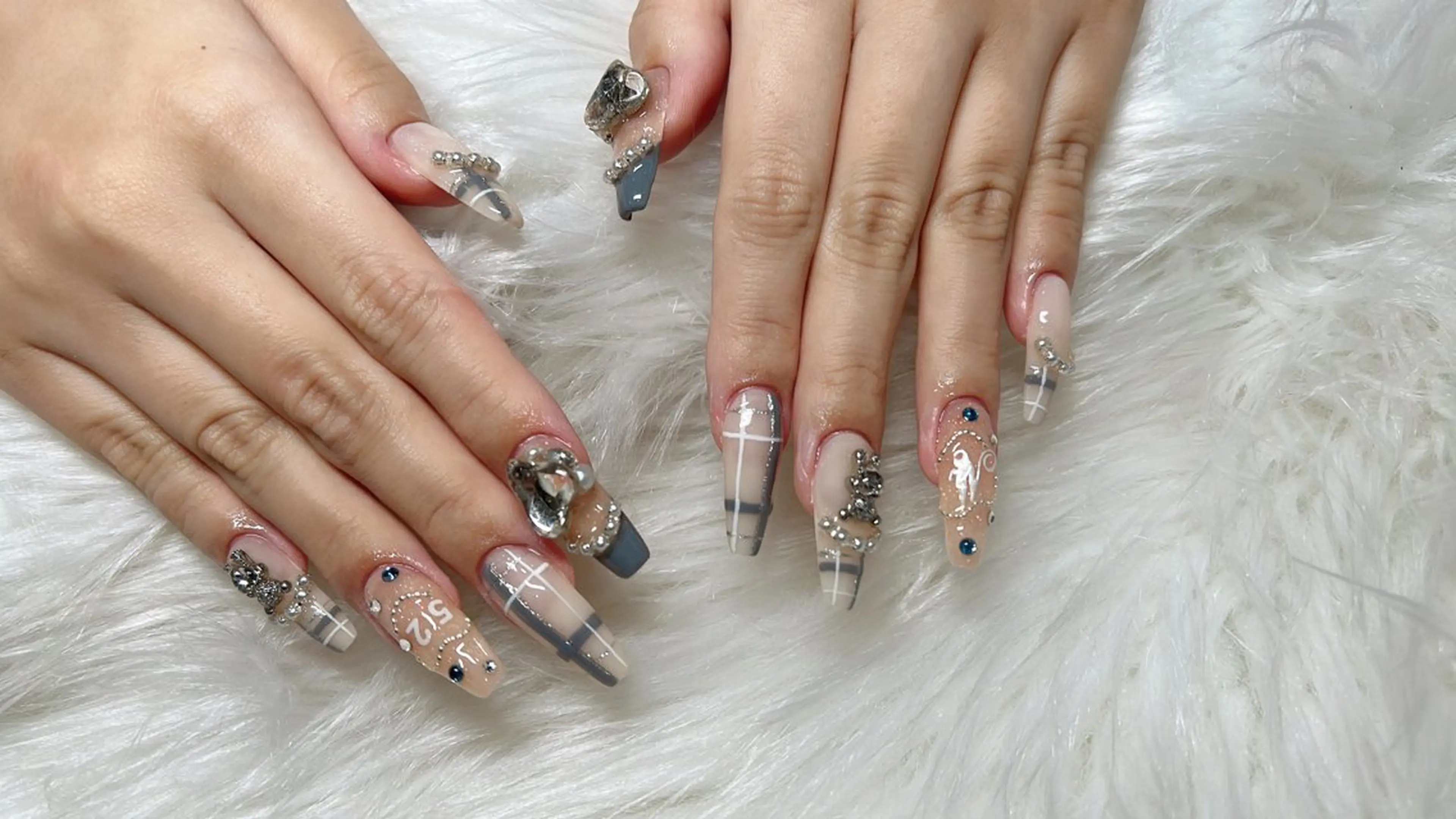 ネイル ハンドネイル 《LB》ラブリエ Nail&eyeのマツエク・マツパデザイン
