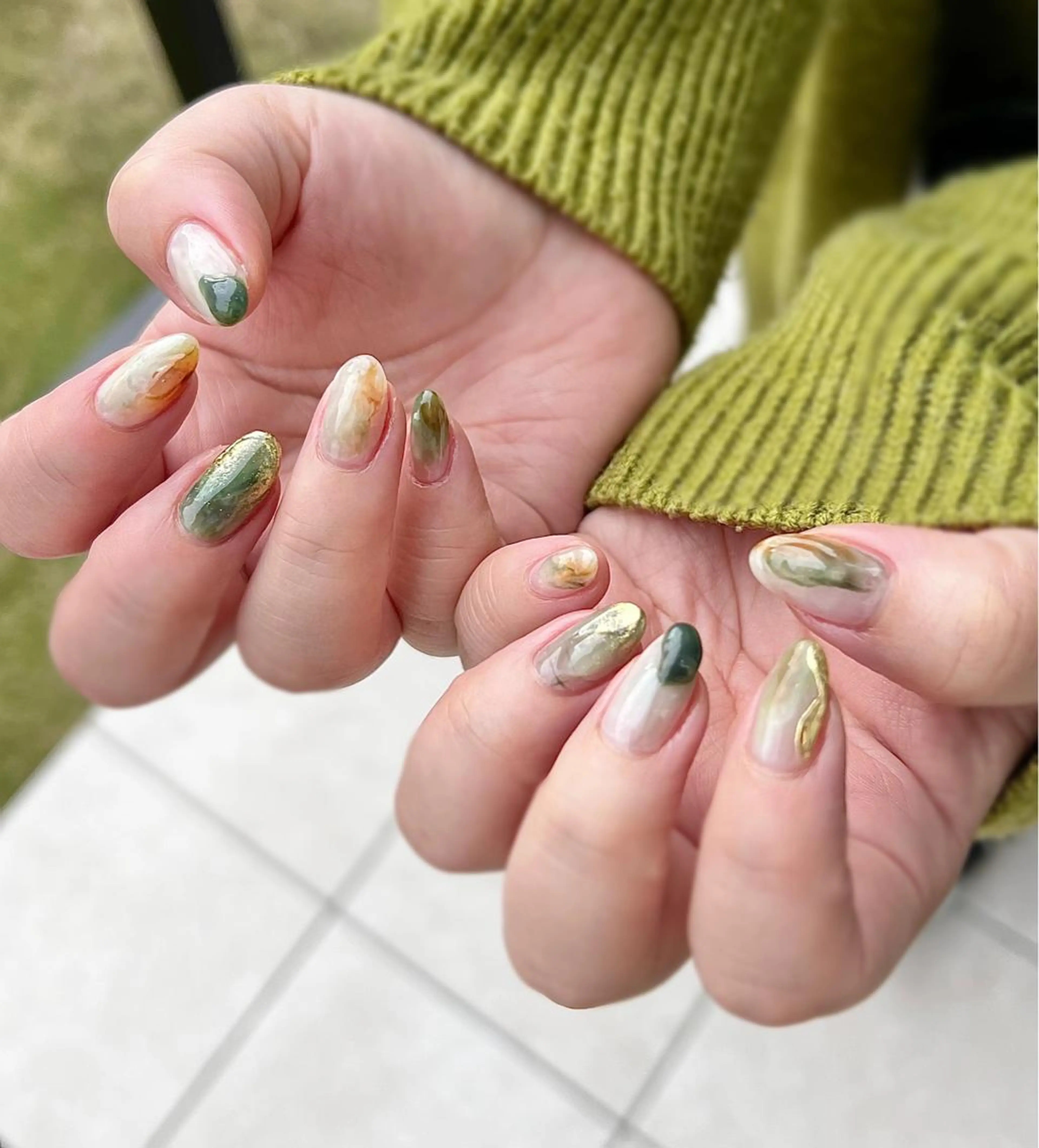 ネイル アートネイル ニュアンスネイル &me beautyのネイルデザイン